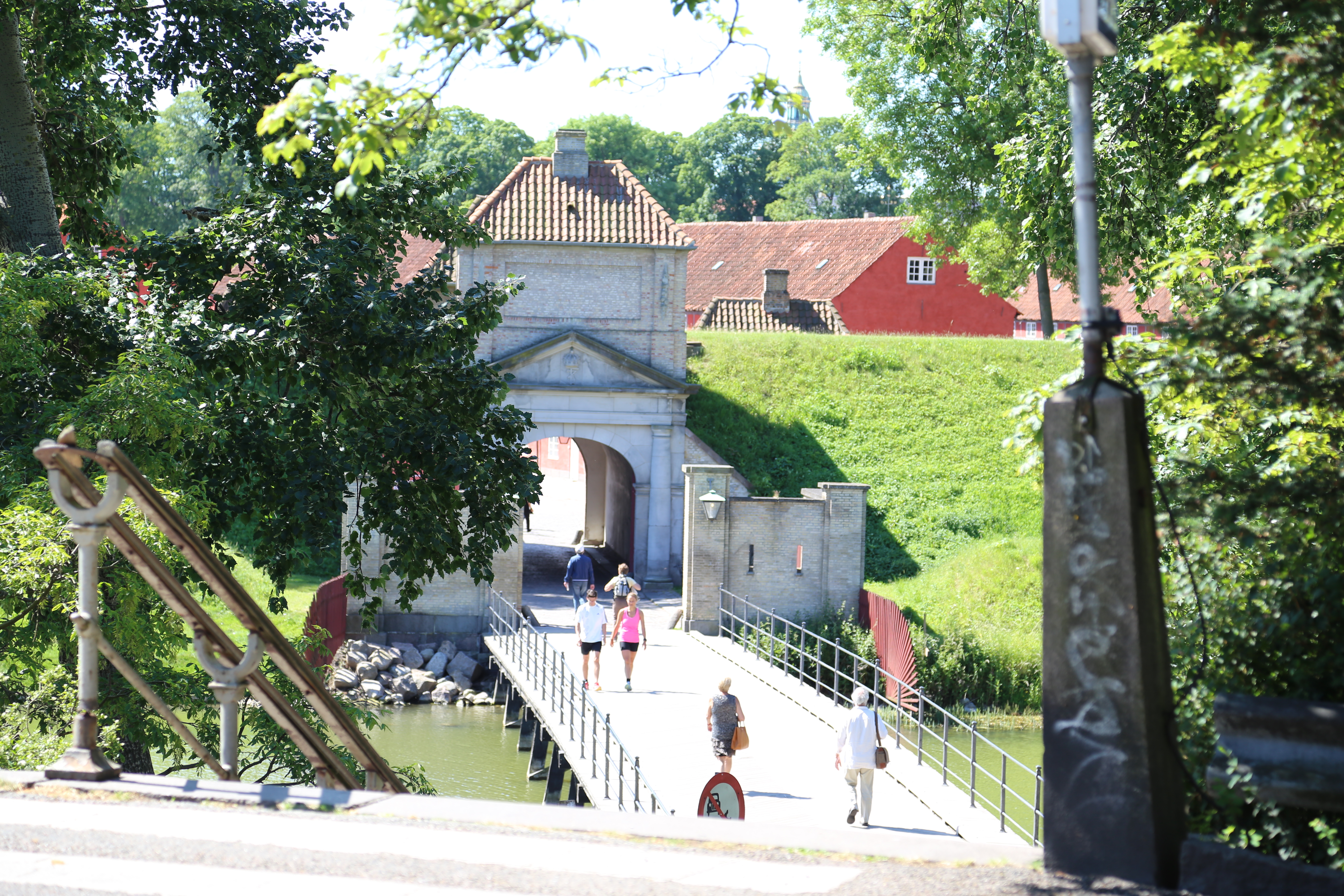 2014 Europe Trip Day 12 - Denmark (Copenhagen, The Little Mermaid Statue, Changing of the Guard (Vagtparade) Amalienborg Palace, The Marble Church (Frederiks Church), Nyhavn, Canal Boat Tour, The Church of Our Lady (Christus), Somods Bolcher Danish Candy)