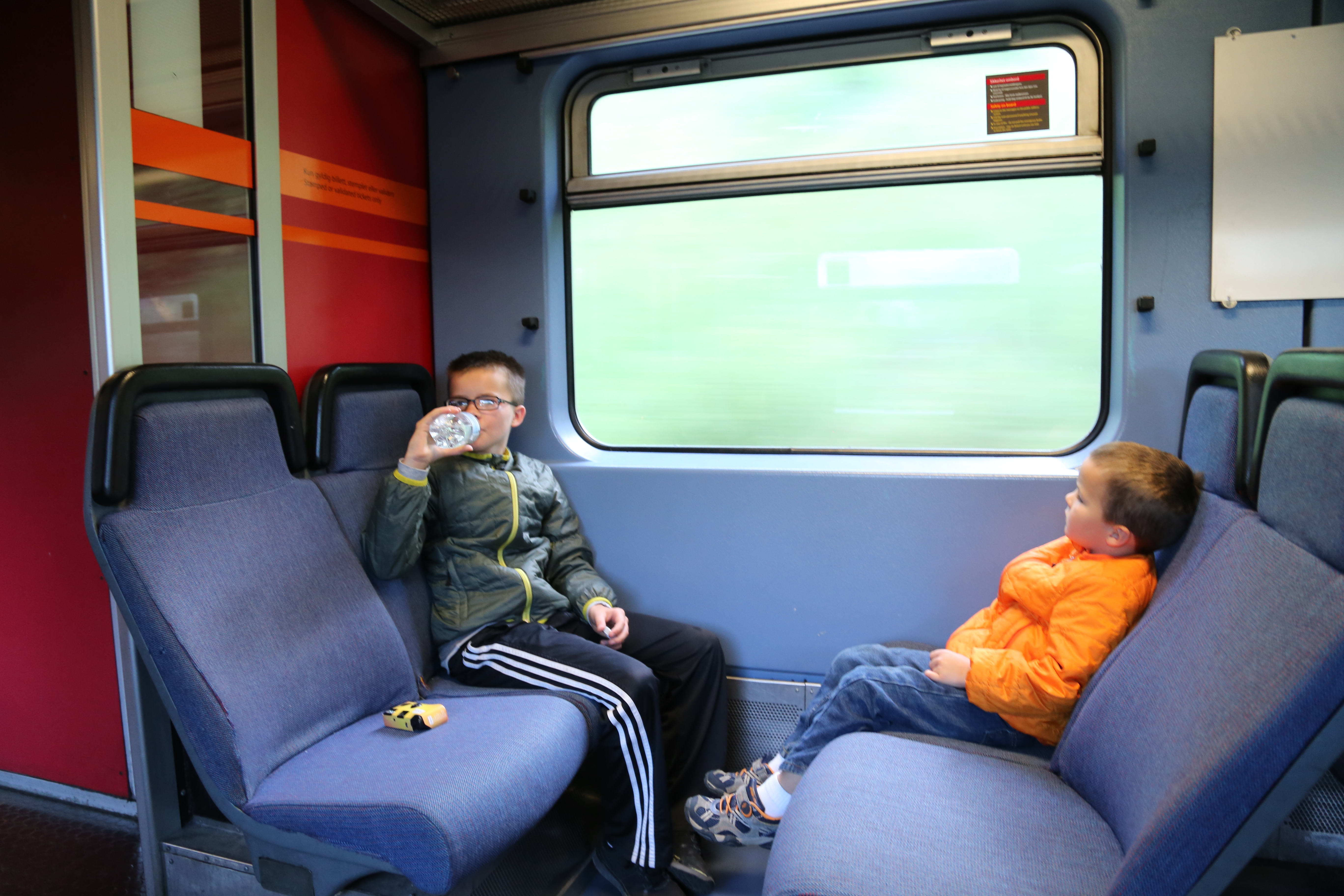 2014 Europe Trip Day 21 - Norway (Norway in a Nutshell (Roundtrip from Bergen via Myrdal): Train Bergen-Myrdal, The Flåm Railway, Fjord Cruise Flam-Gudvangen, Nærøyfjord (Narrowest Fjord in World), Bus Gudvangen-Voss, Train Voss-Bergen)