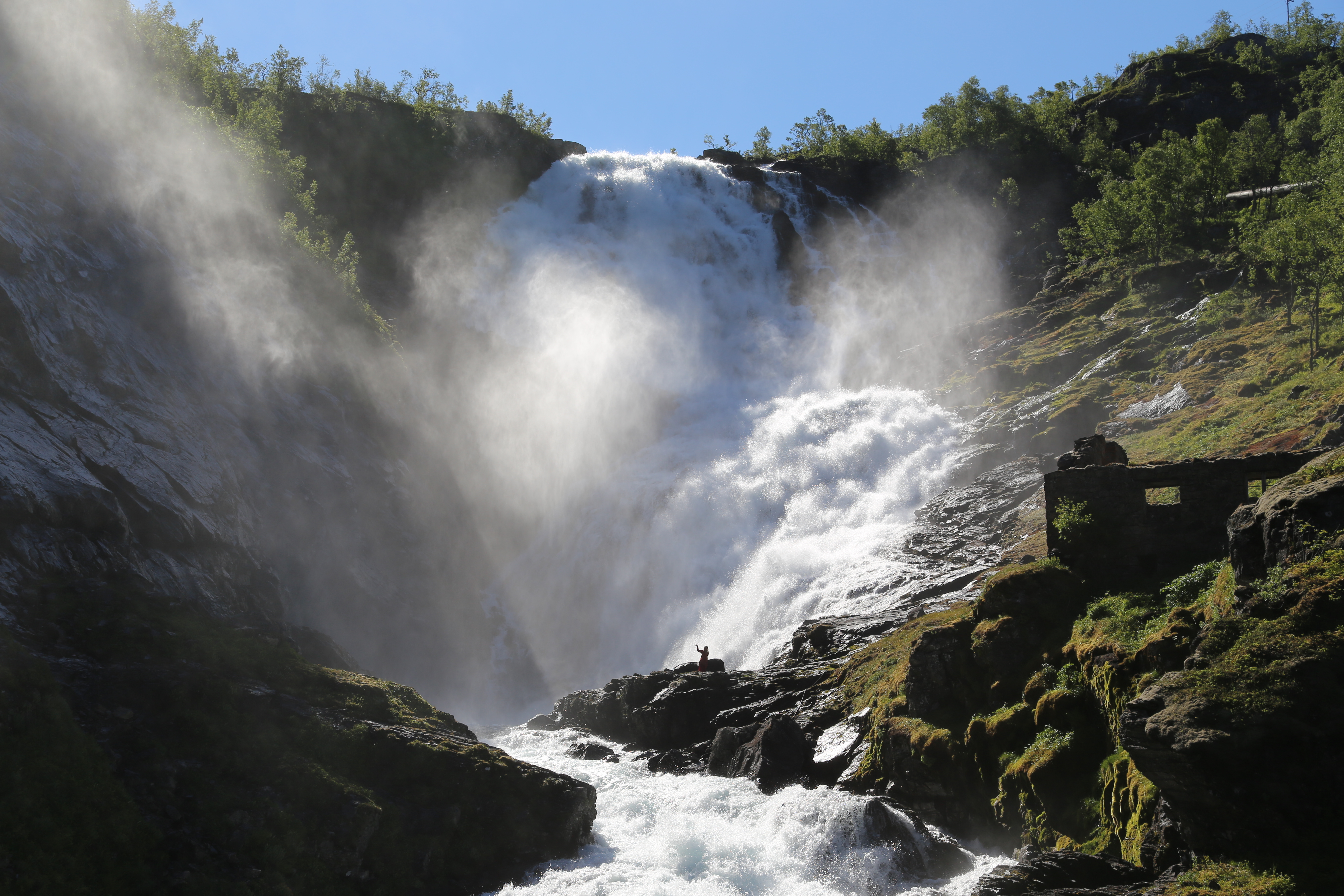 2014 Europe Trip Day 21 - Norway (Norway in a Nutshell (Roundtrip from Bergen via Myrdal): Train Bergen-Myrdal, The Flåm Railway, Fjord Cruise Flam-Gudvangen, Nærøyfjord (Narrowest Fjord in World), Bus Gudvangen-Voss, Train Voss-Bergen)