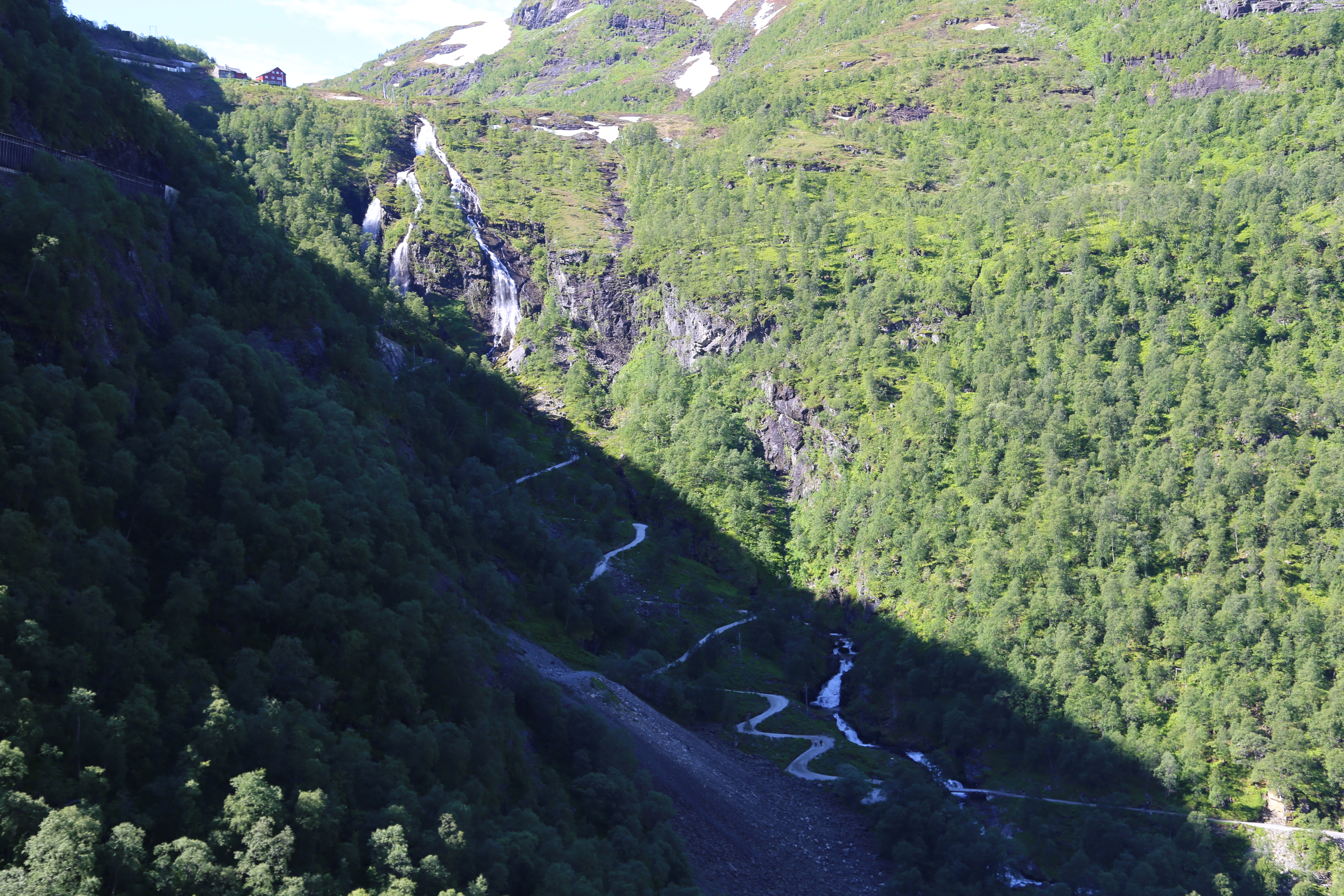 2014 Europe Trip Day 21 - Norway (Norway in a Nutshell (Roundtrip from Bergen via Myrdal): Train Bergen-Myrdal, The Flåm Railway, Fjord Cruise Flam-Gudvangen, Nærøyfjord (Narrowest Fjord in World), Bus Gudvangen-Voss, Train Voss-Bergen)