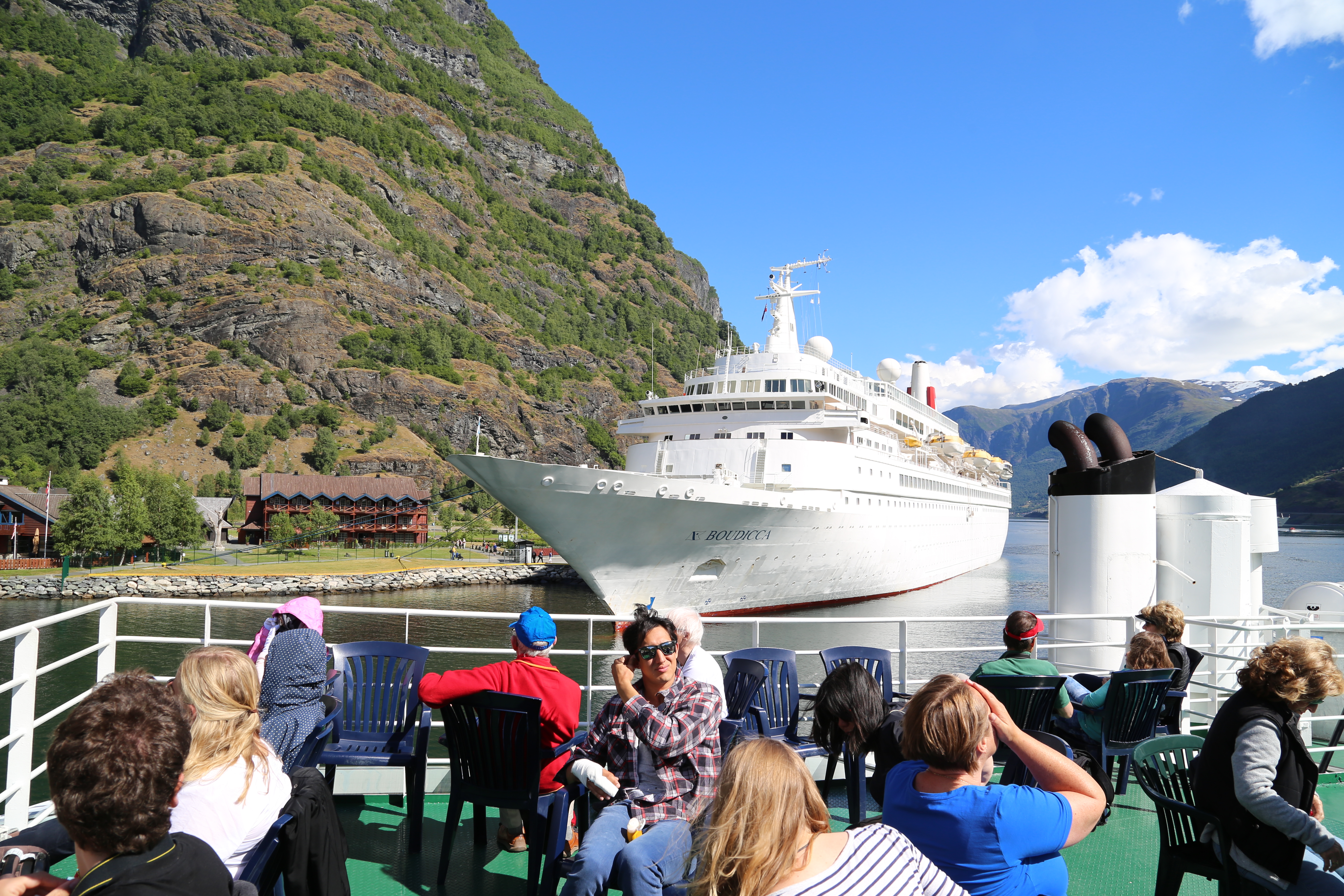 2014 Europe Trip Day 21 - Norway (Norway in a Nutshell (Roundtrip from Bergen via Myrdal): Train Bergen-Myrdal, The Flåm Railway, Fjord Cruise Flam-Gudvangen, Nærøyfjord (Narrowest Fjord in World), Bus Gudvangen-Voss, Train Voss-Bergen)