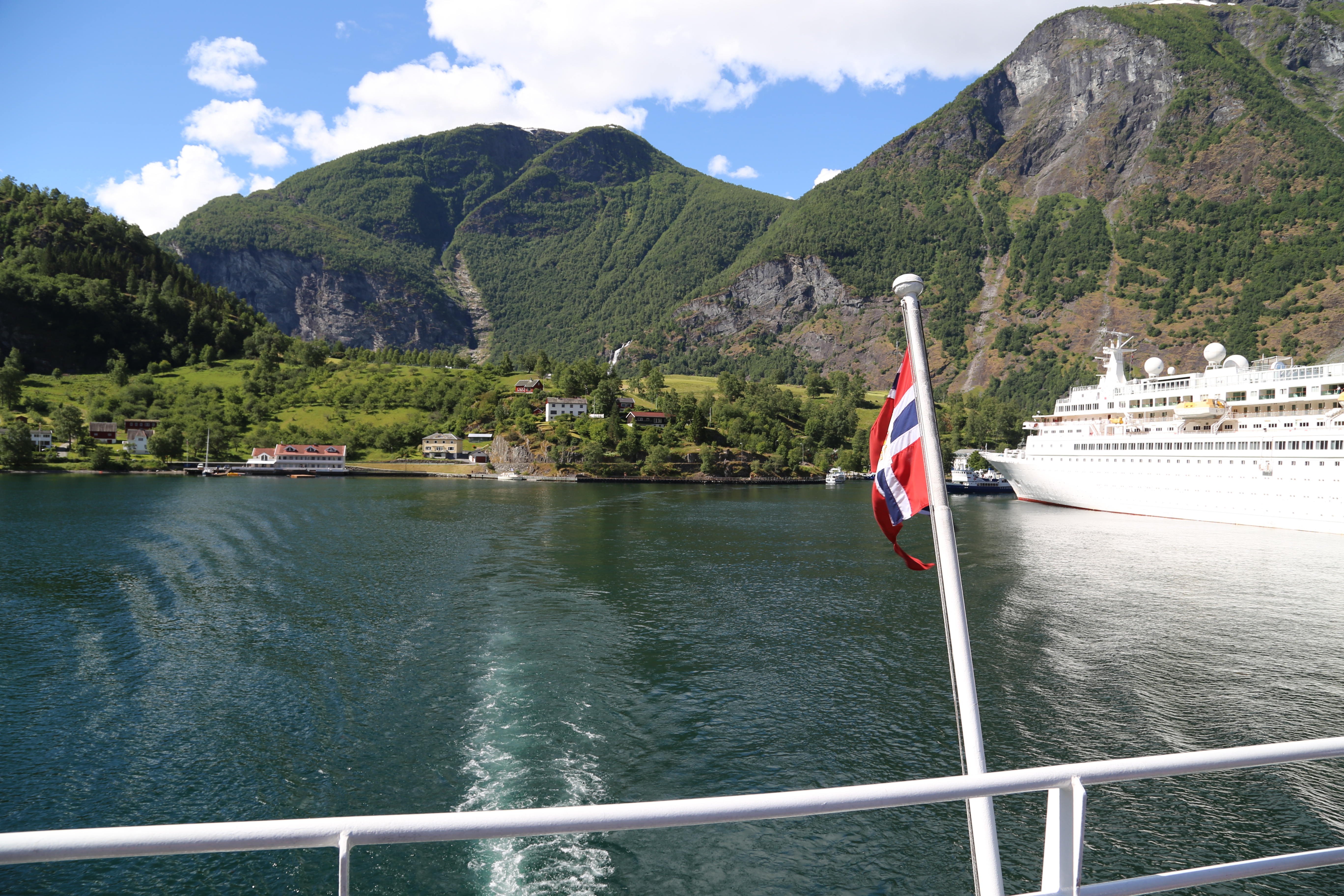 2014 Europe Trip Day 21 - Norway (Norway in a Nutshell (Roundtrip from Bergen via Myrdal): Train Bergen-Myrdal, The Flåm Railway, Fjord Cruise Flam-Gudvangen, Nærøyfjord (Narrowest Fjord in World), Bus Gudvangen-Voss, Train Voss-Bergen)