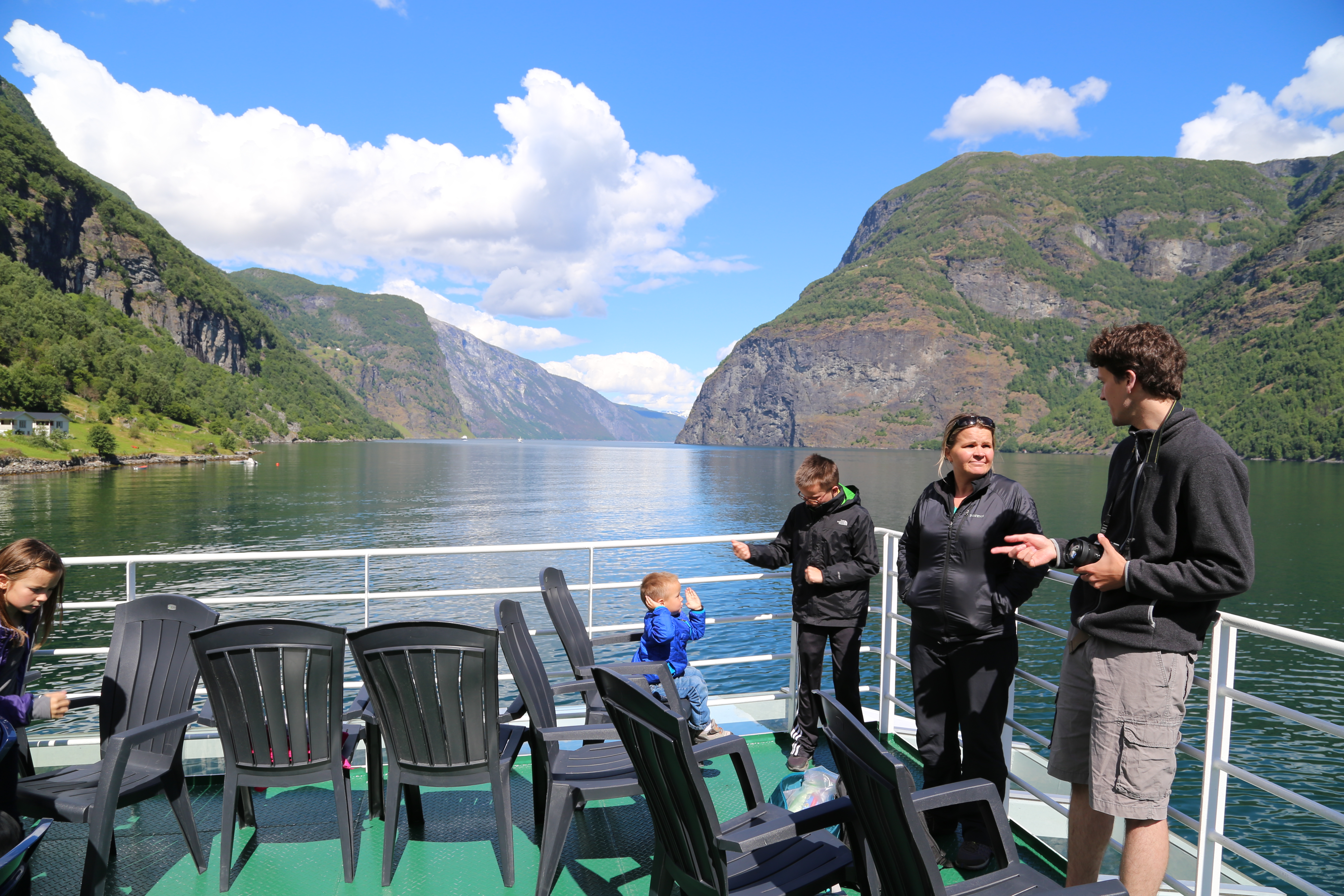 2014 Europe Trip Day 21 - Norway (Norway in a Nutshell (Roundtrip from Bergen via Myrdal): Train Bergen-Myrdal, The Flåm Railway, Fjord Cruise Flam-Gudvangen, Nærøyfjord (Narrowest Fjord in World), Bus Gudvangen-Voss, Train Voss-Bergen)