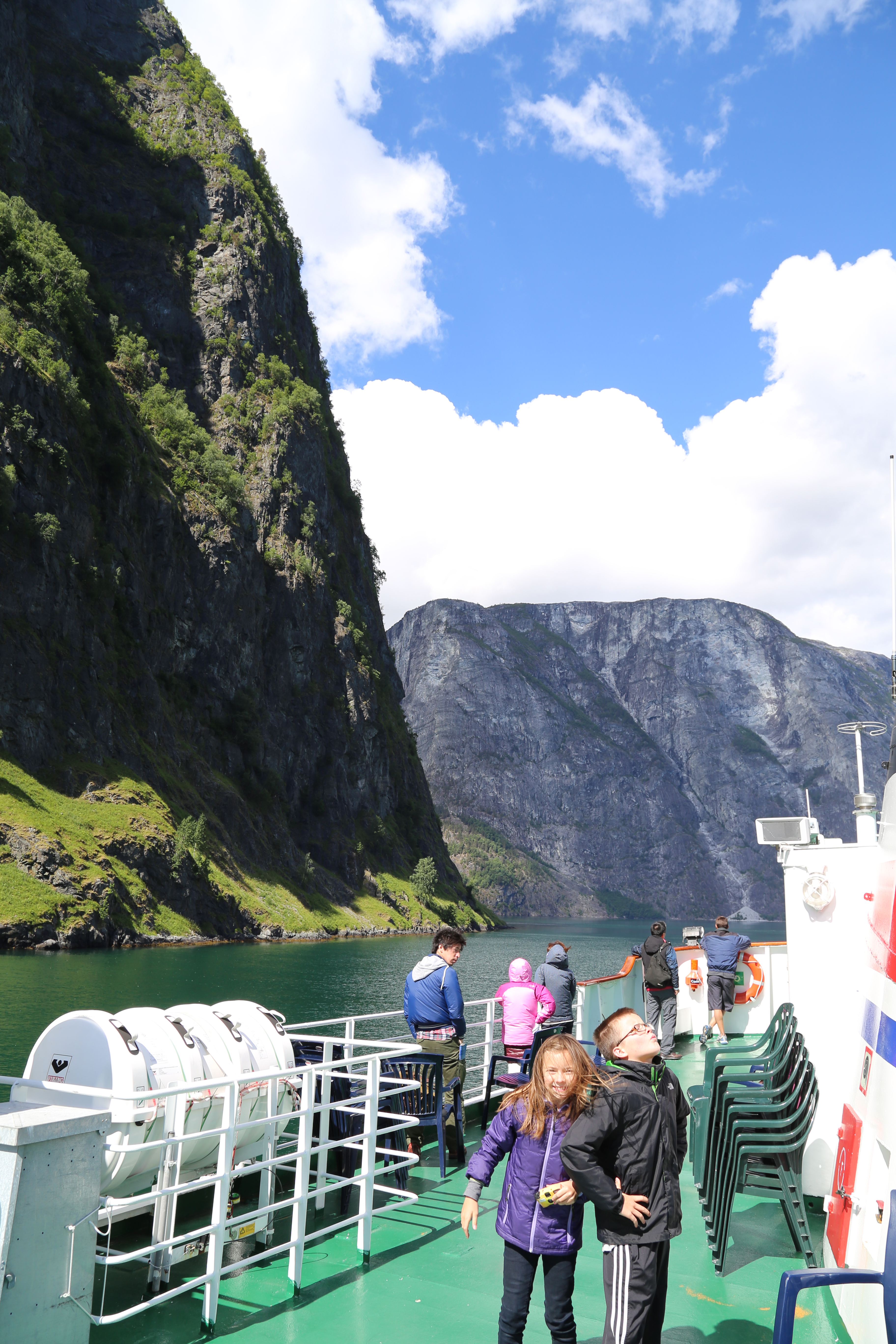 2014 Europe Trip Day 21 - Norway (Norway in a Nutshell (Roundtrip from Bergen via Myrdal): Train Bergen-Myrdal, The Flåm Railway, Fjord Cruise Flam-Gudvangen, Nærøyfjord (Narrowest Fjord in World), Bus Gudvangen-Voss, Train Voss-Bergen)