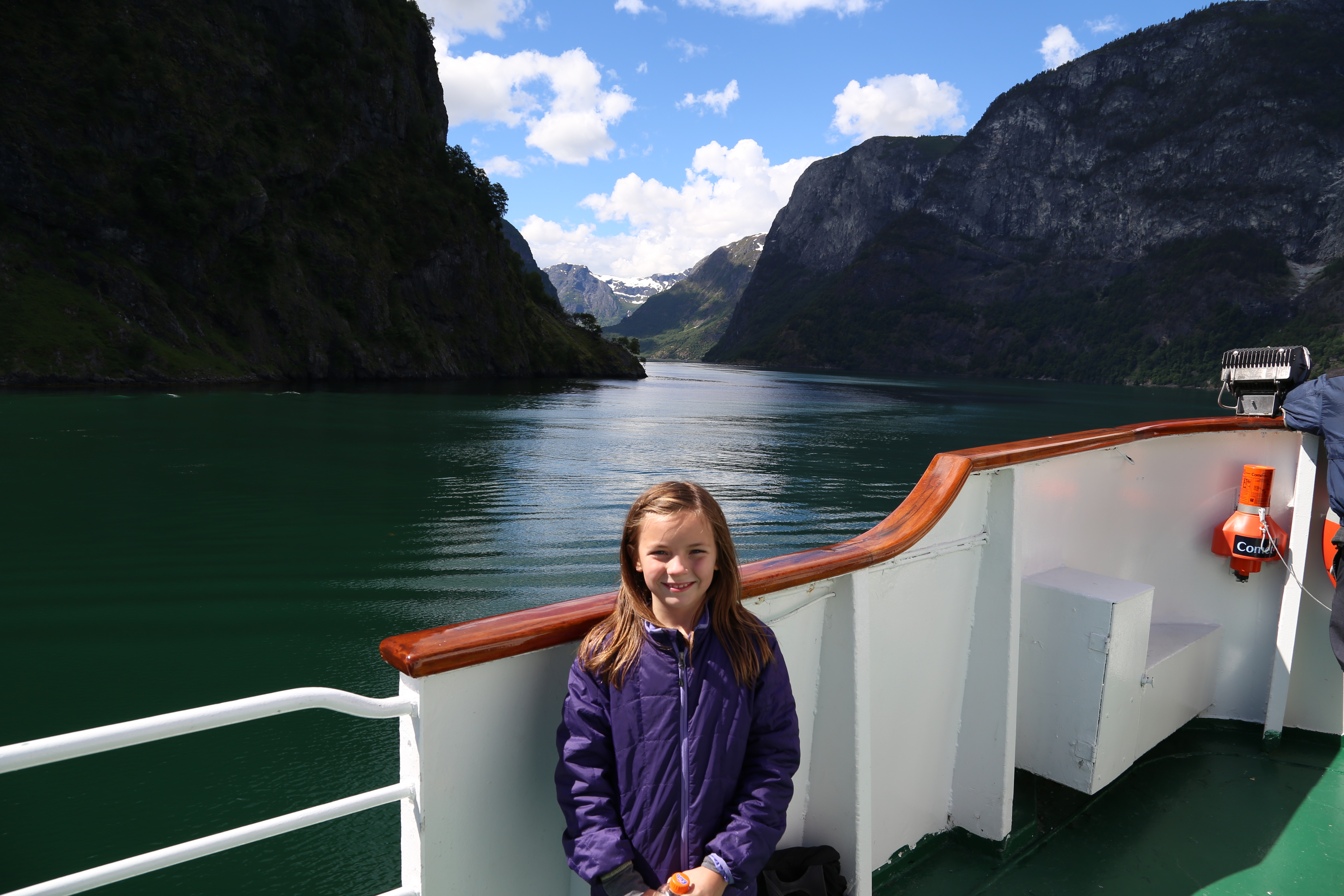 2014 Europe Trip Day 21 - Norway (Norway in a Nutshell (Roundtrip from Bergen via Myrdal): Train Bergen-Myrdal, The Flåm Railway, Fjord Cruise Flam-Gudvangen, Nærøyfjord (Narrowest Fjord in World), Bus Gudvangen-Voss, Train Voss-Bergen)