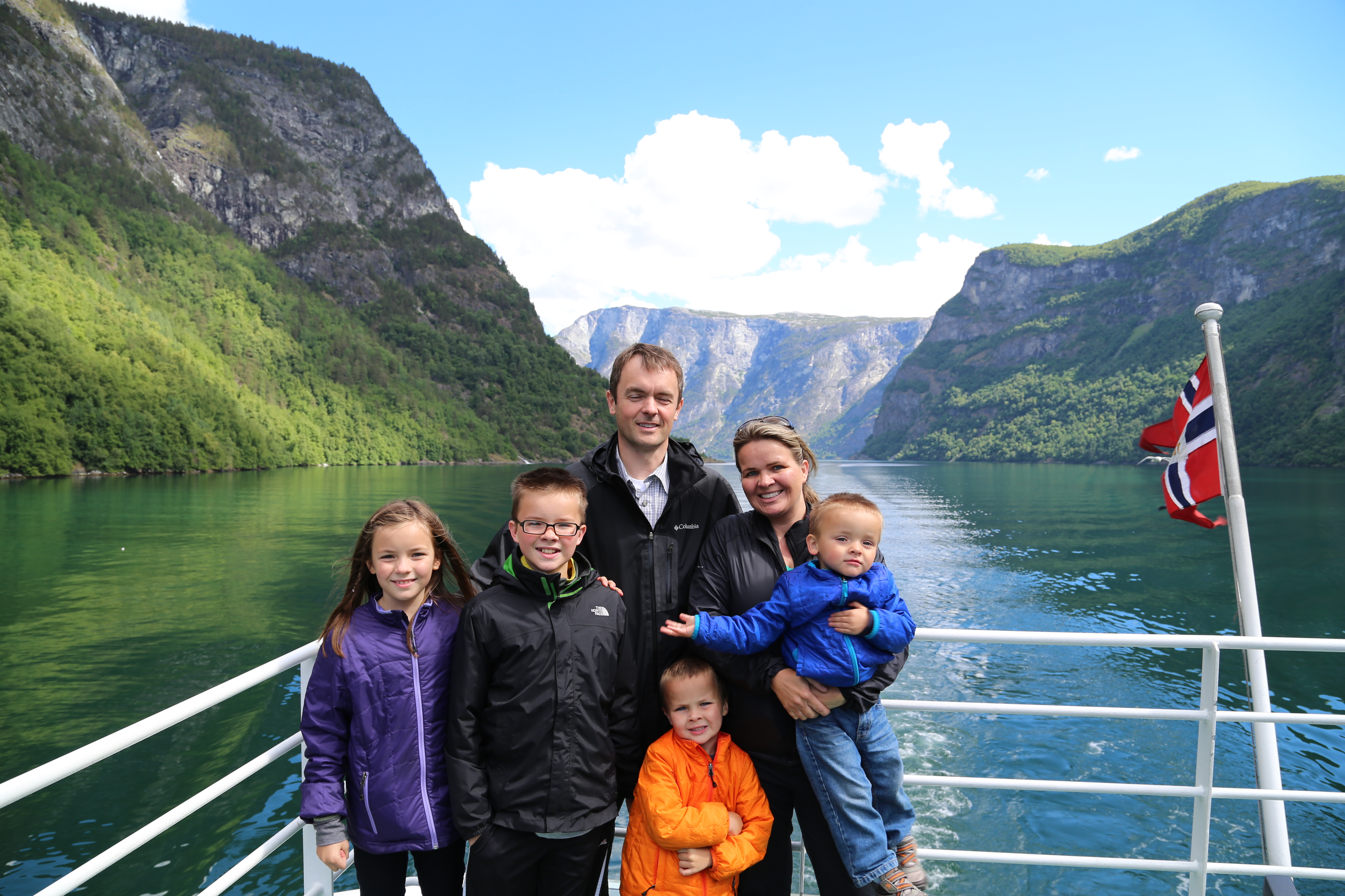 2014 Europe Trip Day 21 - Norway (Norway in a Nutshell (Roundtrip from Bergen via Myrdal): Train Bergen-Myrdal, The Flåm Railway, Fjord Cruise Flam-Gudvangen, Nærøyfjord (Narrowest Fjord in World), Bus Gudvangen-Voss, Train Voss-Bergen)