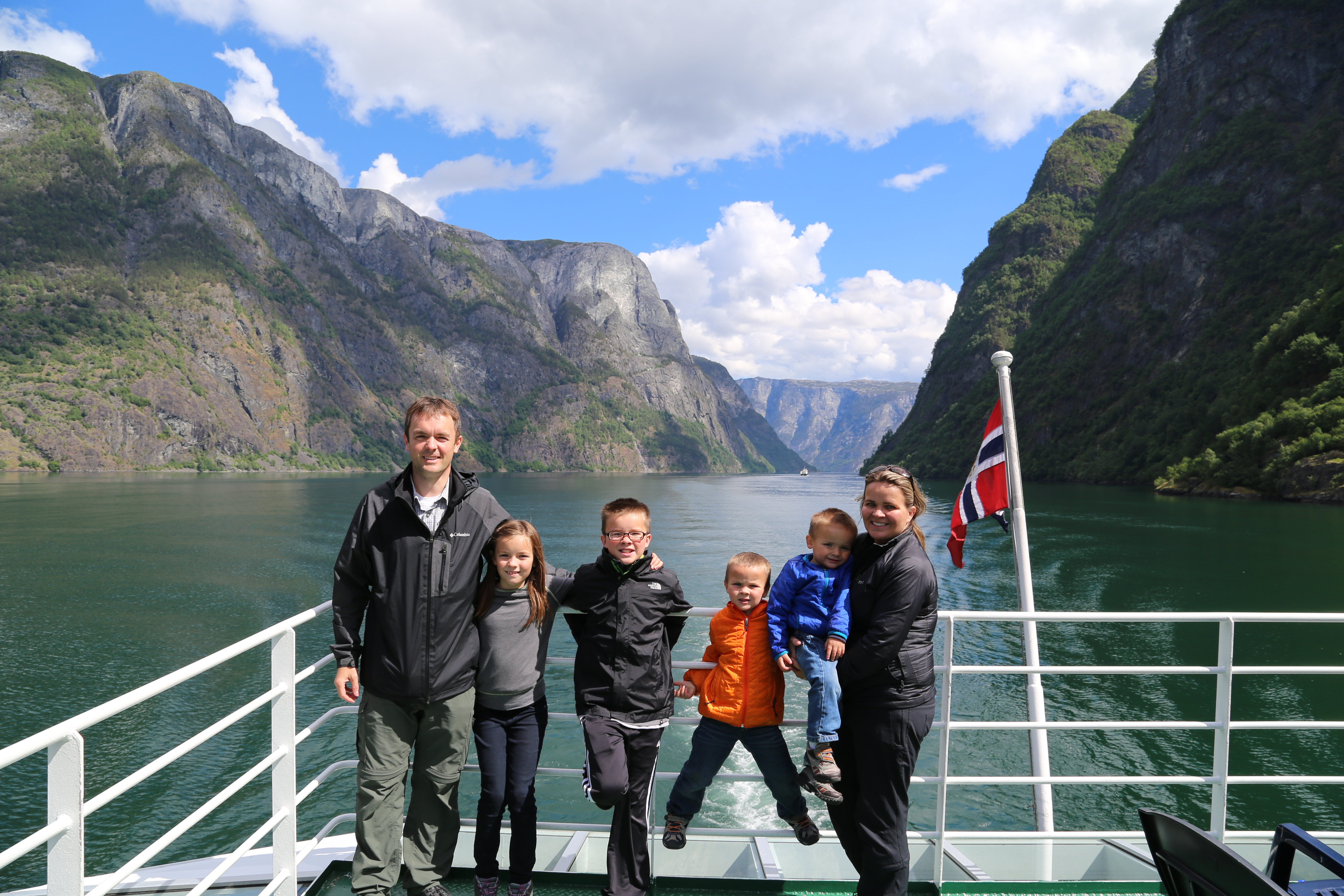 2014 Europe Trip Day 21 - Norway (Norway in a Nutshell (Roundtrip from Bergen via Myrdal): Train Bergen-Myrdal, The Flåm Railway, Fjord Cruise Flam-Gudvangen, Nærøyfjord (Narrowest Fjord in World), Bus Gudvangen-Voss, Train Voss-Bergen)