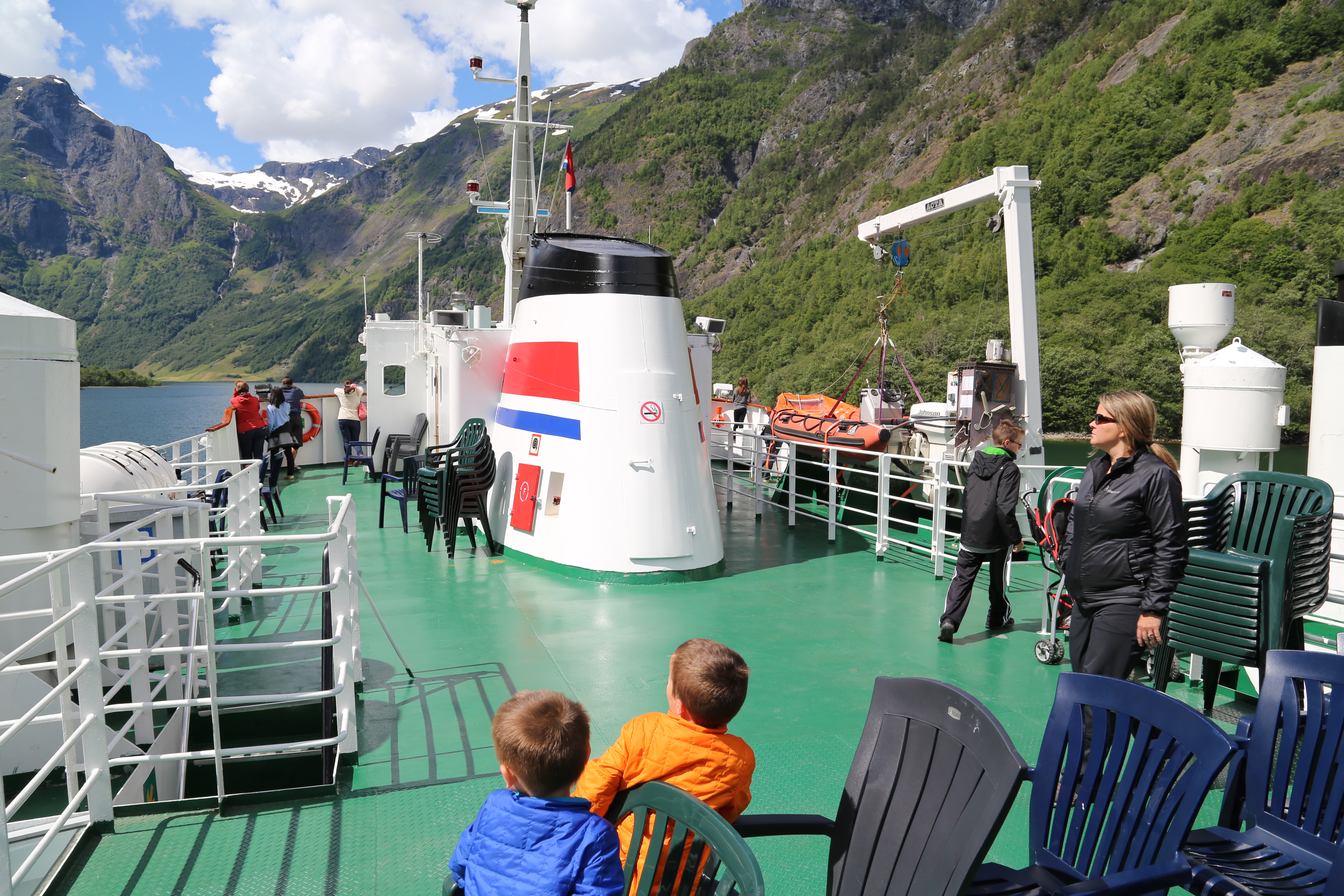 2014 Europe Trip Day 21 - Norway (Norway in a Nutshell (Roundtrip from Bergen via Myrdal): Train Bergen-Myrdal, The Flåm Railway, Fjord Cruise Flam-Gudvangen, Nærøyfjord (Narrowest Fjord in World), Bus Gudvangen-Voss, Train Voss-Bergen)