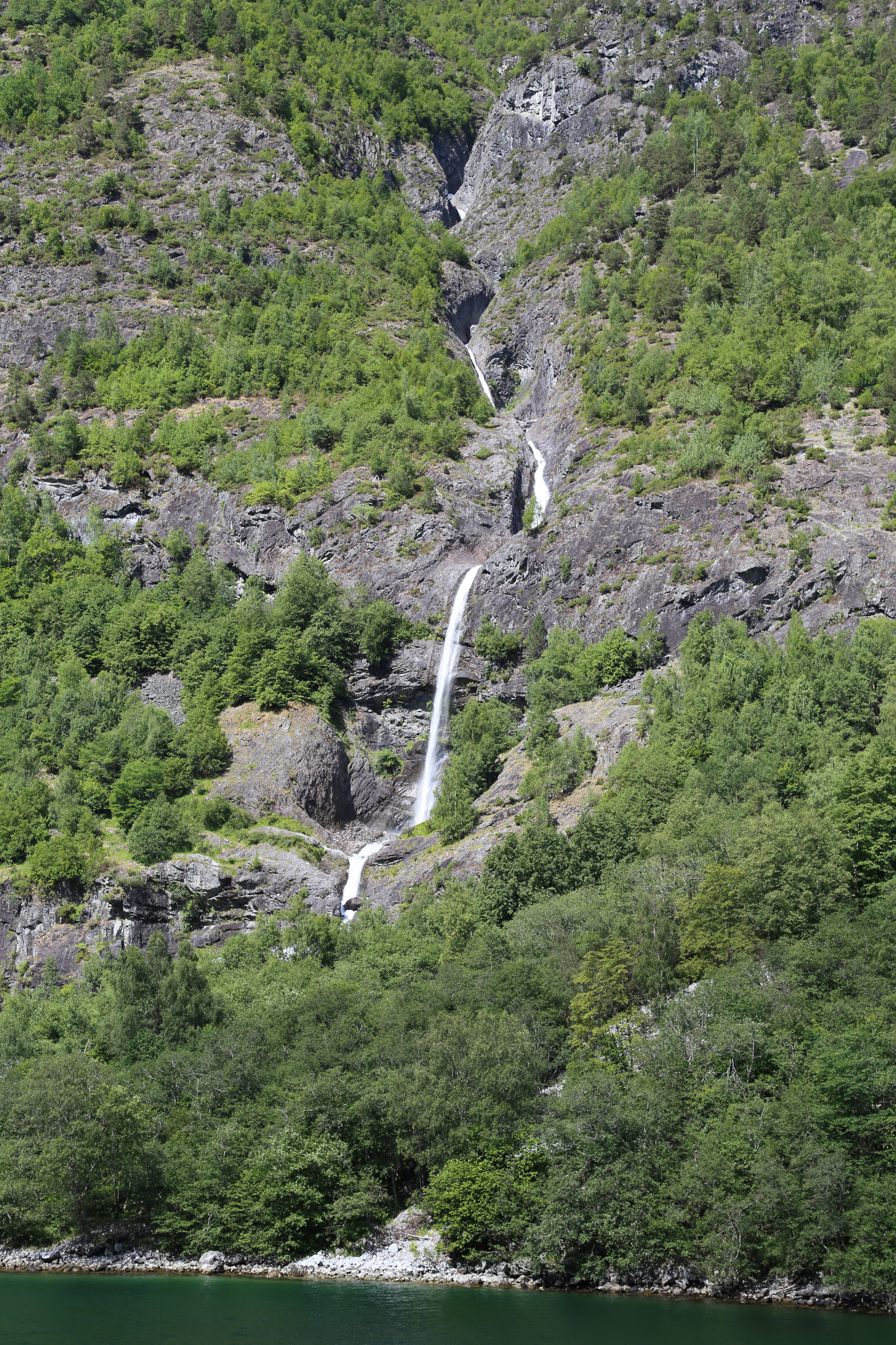 2014 Europe Trip Day 21 - Norway (Norway in a Nutshell (Roundtrip from Bergen via Myrdal): Train Bergen-Myrdal, The Flåm Railway, Fjord Cruise Flam-Gudvangen, Nærøyfjord (Narrowest Fjord in World), Bus Gudvangen-Voss, Train Voss-Bergen)