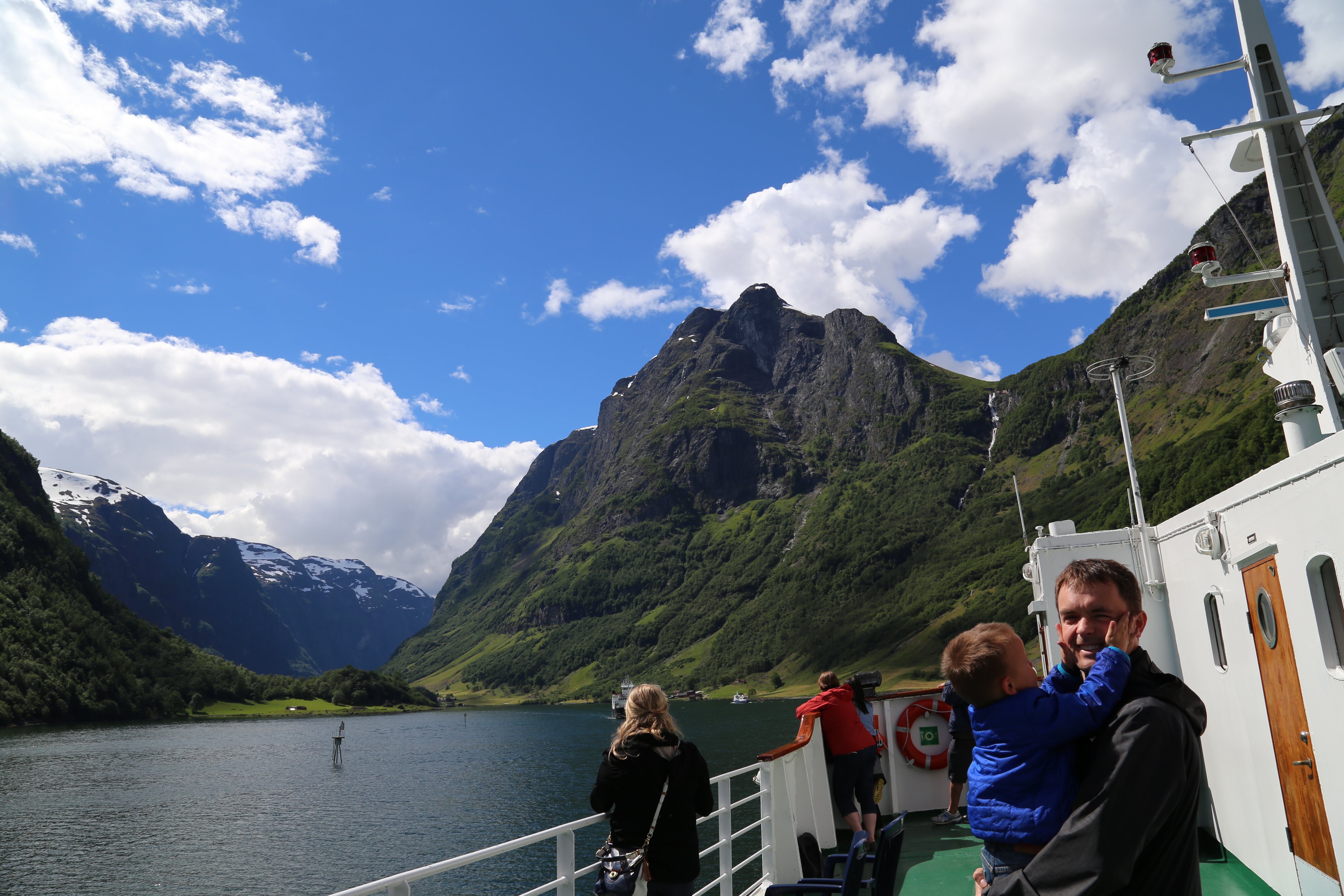 2014 Europe Trip Day 21 - Norway (Norway in a Nutshell (Roundtrip from Bergen via Myrdal): Train Bergen-Myrdal, The Flåm Railway, Fjord Cruise Flam-Gudvangen, Nærøyfjord (Narrowest Fjord in World), Bus Gudvangen-Voss, Train Voss-Bergen)