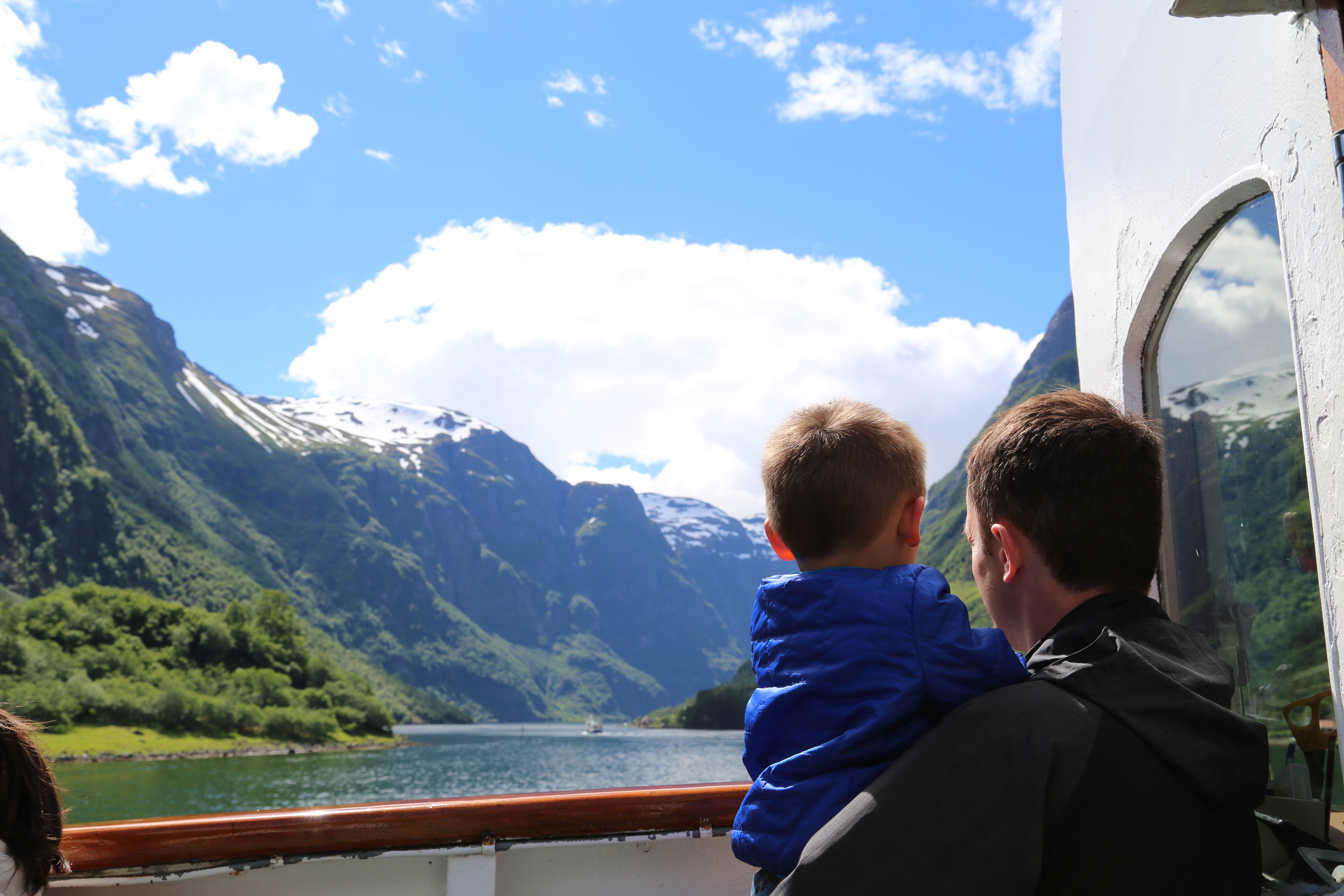 2014 Europe Trip Day 21 - Norway (Norway in a Nutshell (Roundtrip from Bergen via Myrdal): Train Bergen-Myrdal, The Flåm Railway, Fjord Cruise Flam-Gudvangen, Nærøyfjord (Narrowest Fjord in World), Bus Gudvangen-Voss, Train Voss-Bergen)