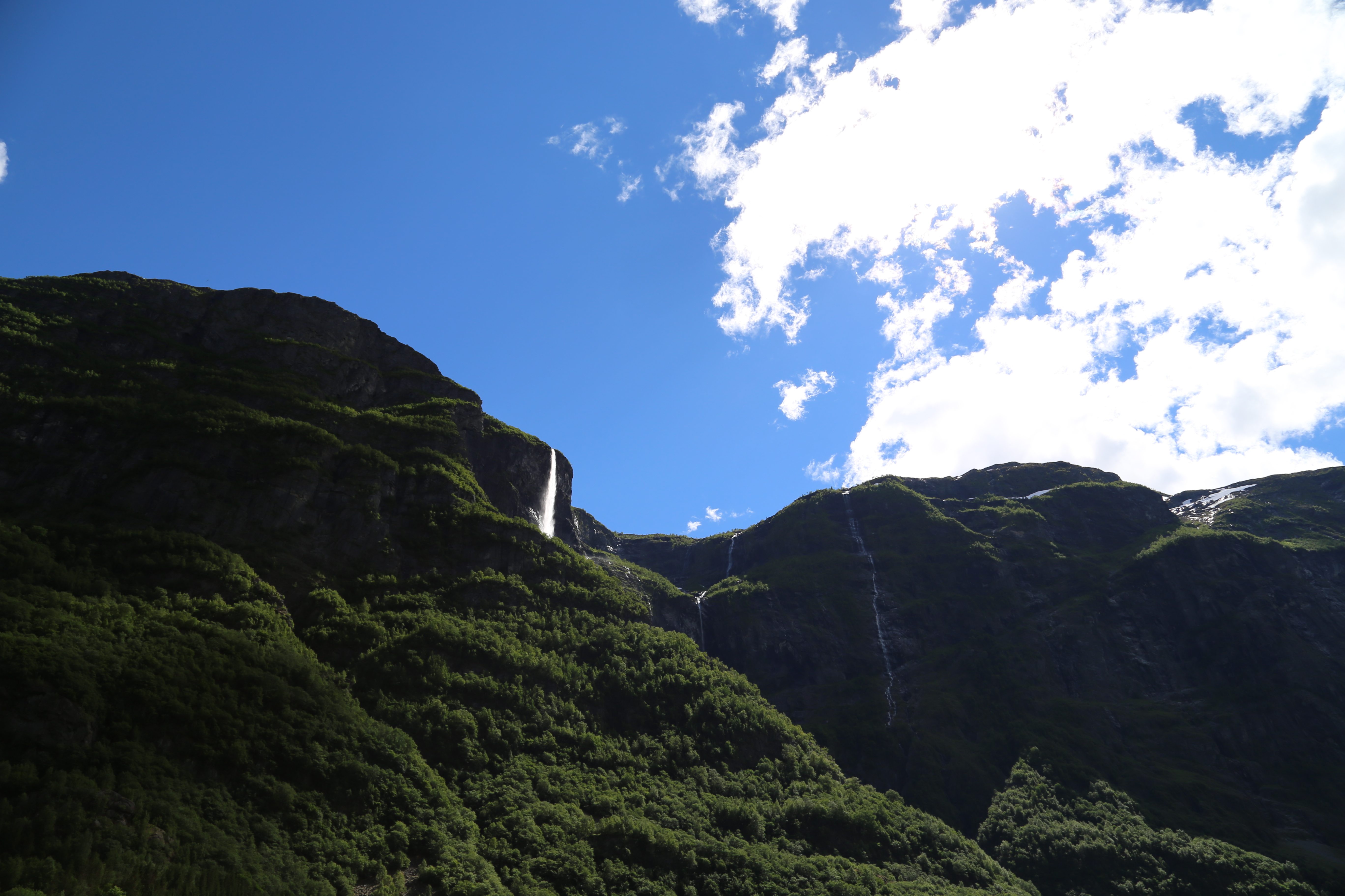 2014 Europe Trip Day 21 - Norway (Norway in a Nutshell (Roundtrip from Bergen via Myrdal): Train Bergen-Myrdal, The Flåm Railway, Fjord Cruise Flam-Gudvangen, Nærøyfjord (Narrowest Fjord in World), Bus Gudvangen-Voss, Train Voss-Bergen)