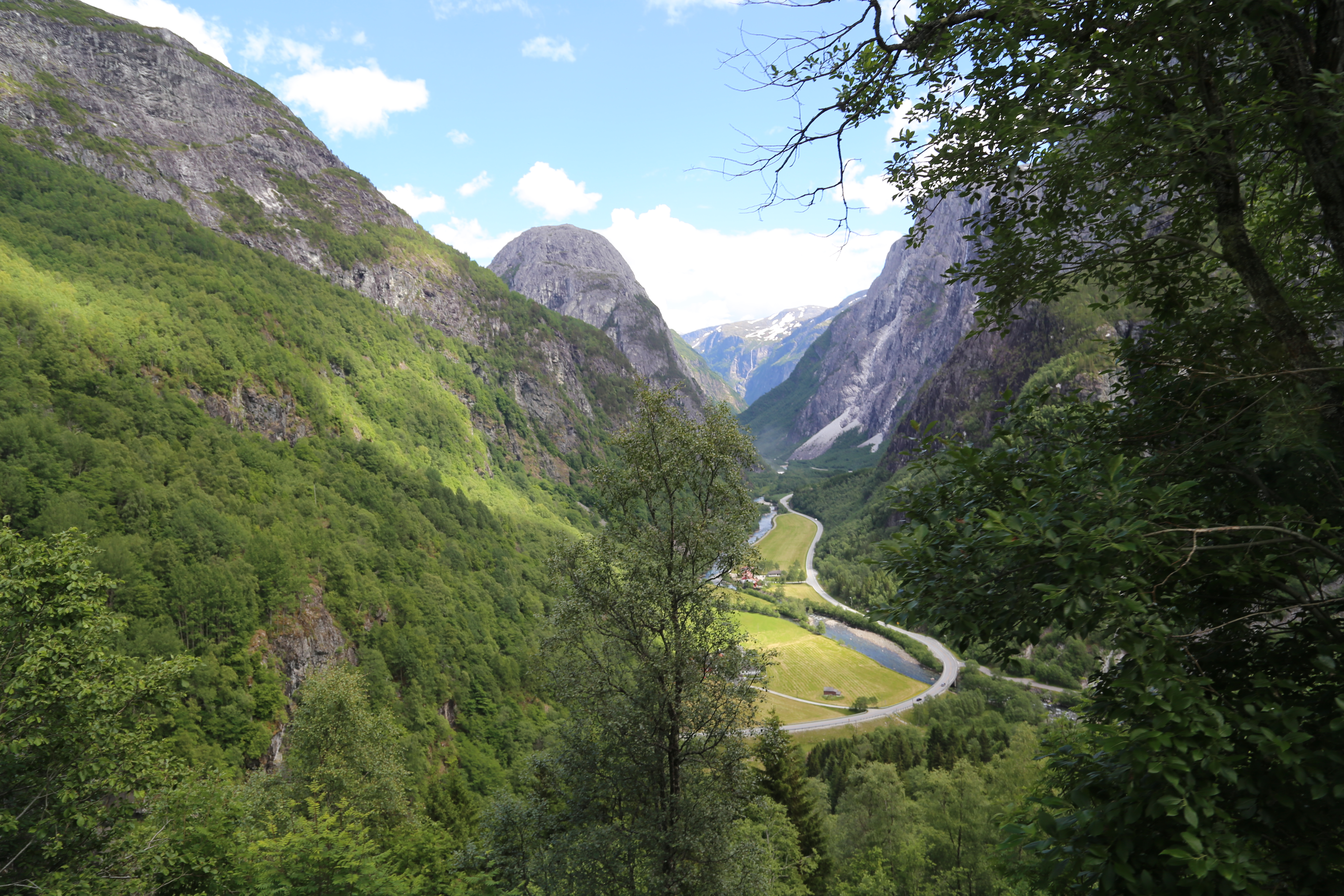 2014 Europe Trip Day 21 - Norway (Norway in a Nutshell (Roundtrip from Bergen via Myrdal): Train Bergen-Myrdal, The Flåm Railway, Fjord Cruise Flam-Gudvangen, Nærøyfjord (Narrowest Fjord in World), Bus Gudvangen-Voss, Train Voss-Bergen)