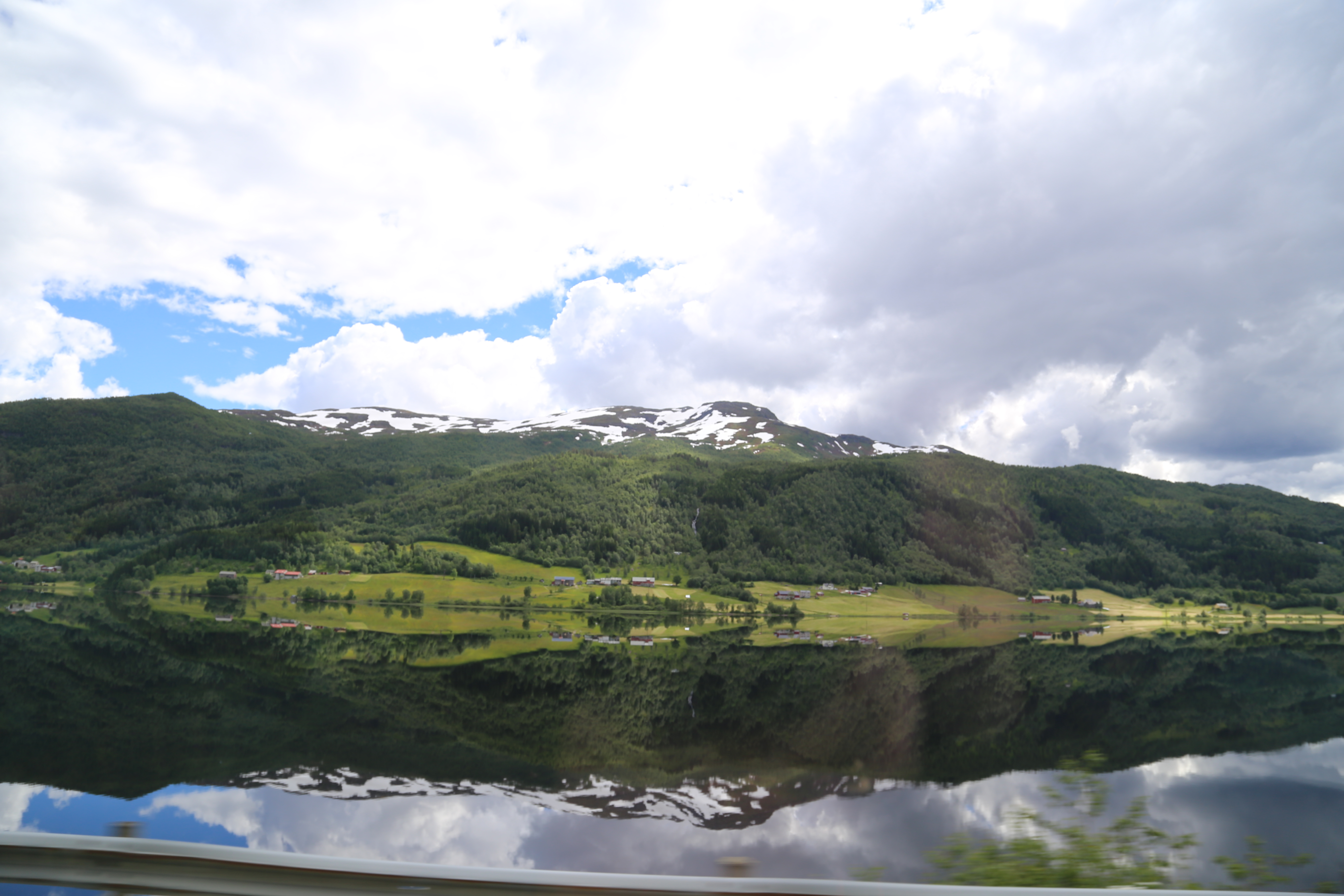 2014 Europe Trip Day 21 - Norway (Norway in a Nutshell (Roundtrip from Bergen via Myrdal): Train Bergen-Myrdal, The Flåm Railway, Fjord Cruise Flam-Gudvangen, Nærøyfjord (Narrowest Fjord in World), Bus Gudvangen-Voss, Train Voss-Bergen)