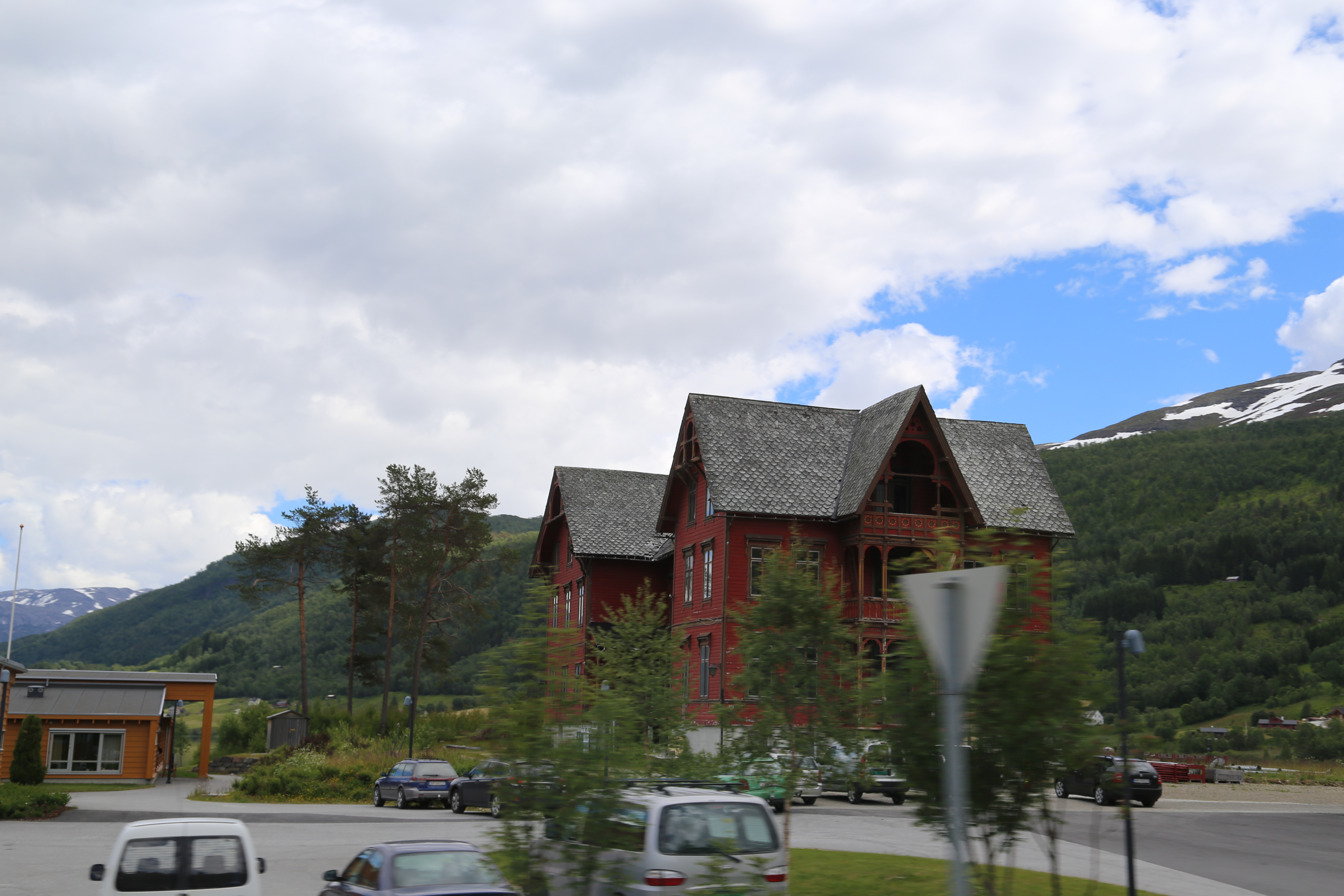 2014 Europe Trip Day 21 - Norway (Norway in a Nutshell (Roundtrip from Bergen via Myrdal): Train Bergen-Myrdal, The Flåm Railway, Fjord Cruise Flam-Gudvangen, Nærøyfjord (Narrowest Fjord in World), Bus Gudvangen-Voss, Train Voss-Bergen)