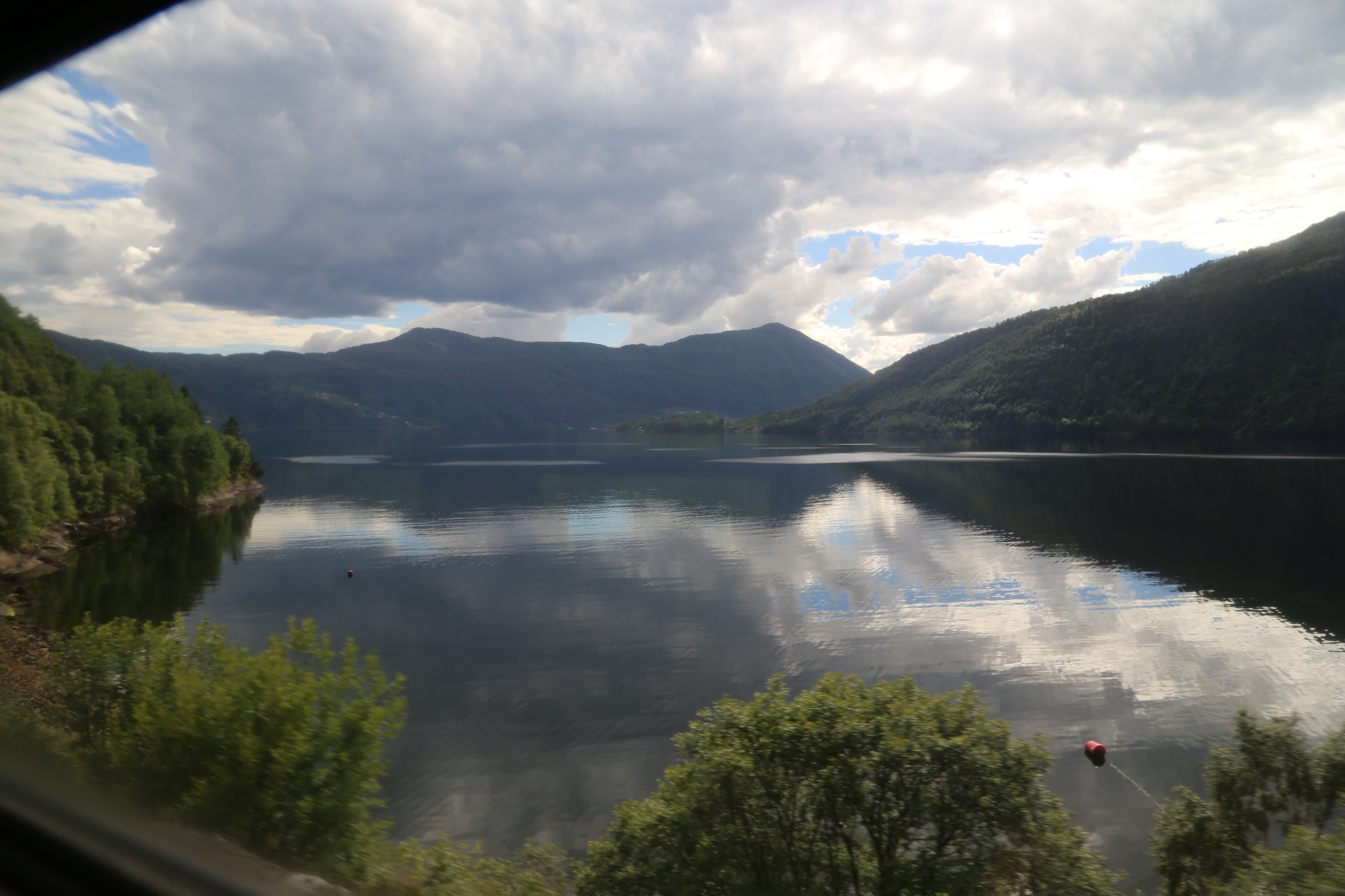 2014 Europe Trip Day 21 - Norway (Norway in a Nutshell (Roundtrip from Bergen via Myrdal): Train Bergen-Myrdal, The Flåm Railway, Fjord Cruise Flam-Gudvangen, Nærøyfjord (Narrowest Fjord in World), Bus Gudvangen-Voss, Train Voss-Bergen)