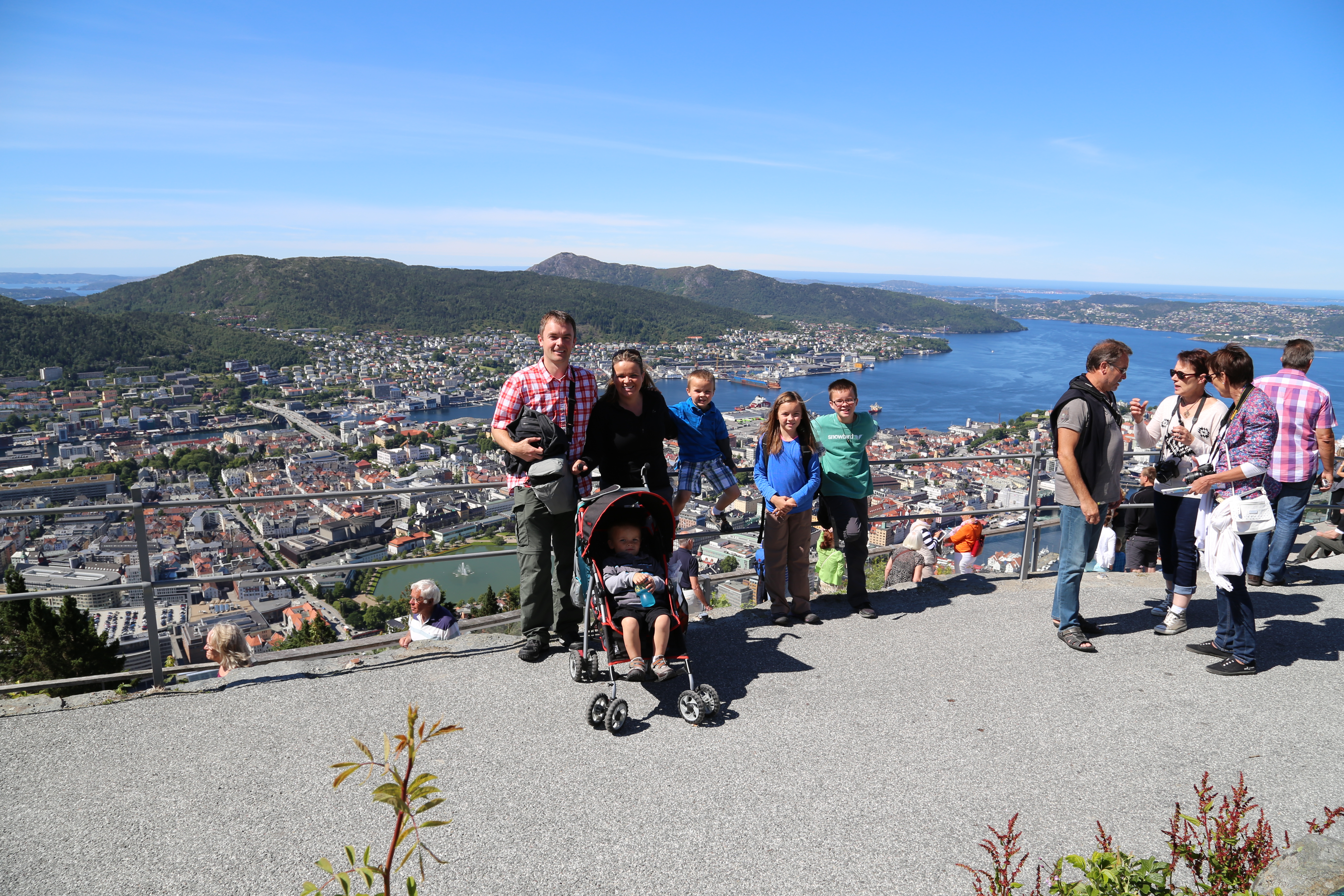 2014 Europe Trip Day 22 - Norway (Bergen: Fish Cakes, Fløibanen Funicular (Cable Railway up Mountain), Canoeing on Skomakerdiket Lake, Fisketorget (The Fish Market), Bryggen Wharf, Nordnes Seawater Pool, Jumping into the North Sea, Nordnes Alleys)