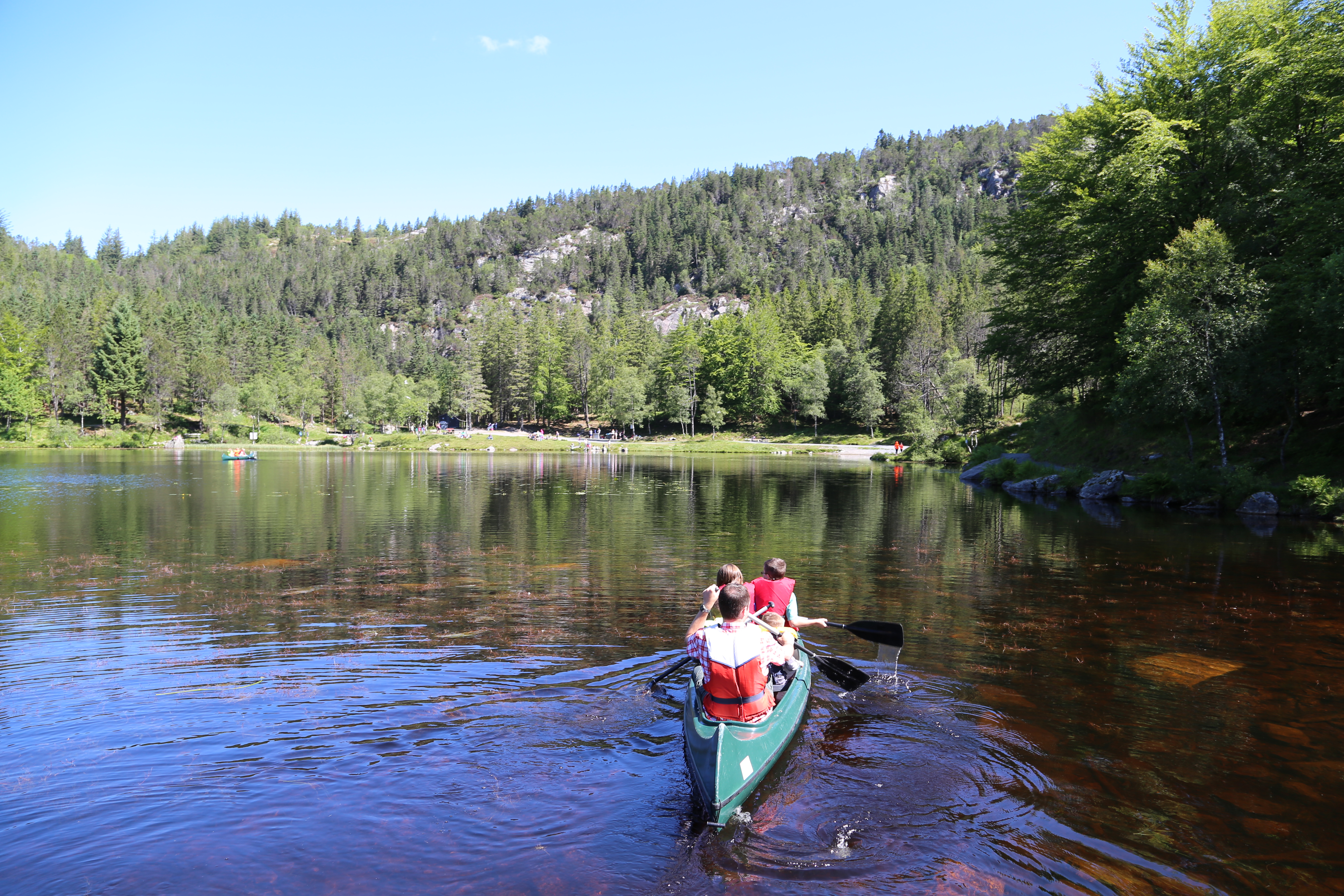 2014 Europe Trip Day 22 - Norway (Bergen: Fish Cakes, Fløibanen Funicular (Cable Railway up Mountain), Canoeing on Skomakerdiket Lake, Fisketorget (The Fish Market), Bryggen Wharf, Nordnes Seawater Pool, Jumping into the North Sea, Nordnes Alleys)