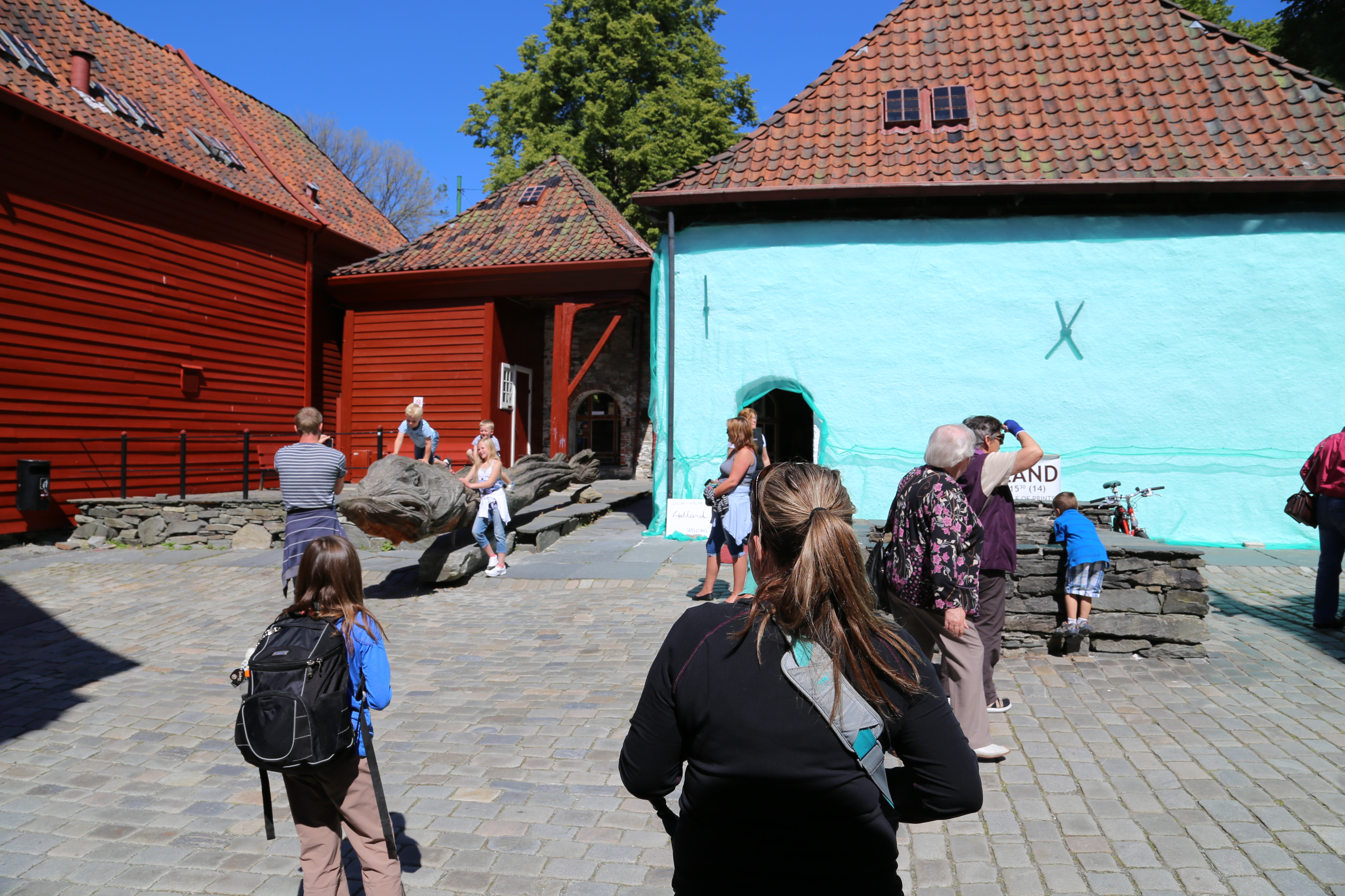 2014 Europe Trip Day 22 - Norway (Bergen: Fish Cakes, Fløibanen Funicular (Cable Railway up Mountain), Canoeing on Skomakerdiket Lake, Fisketorget (The Fish Market), Bryggen Wharf, Nordnes Seawater Pool, Jumping into the North Sea, Nordnes Alleys)