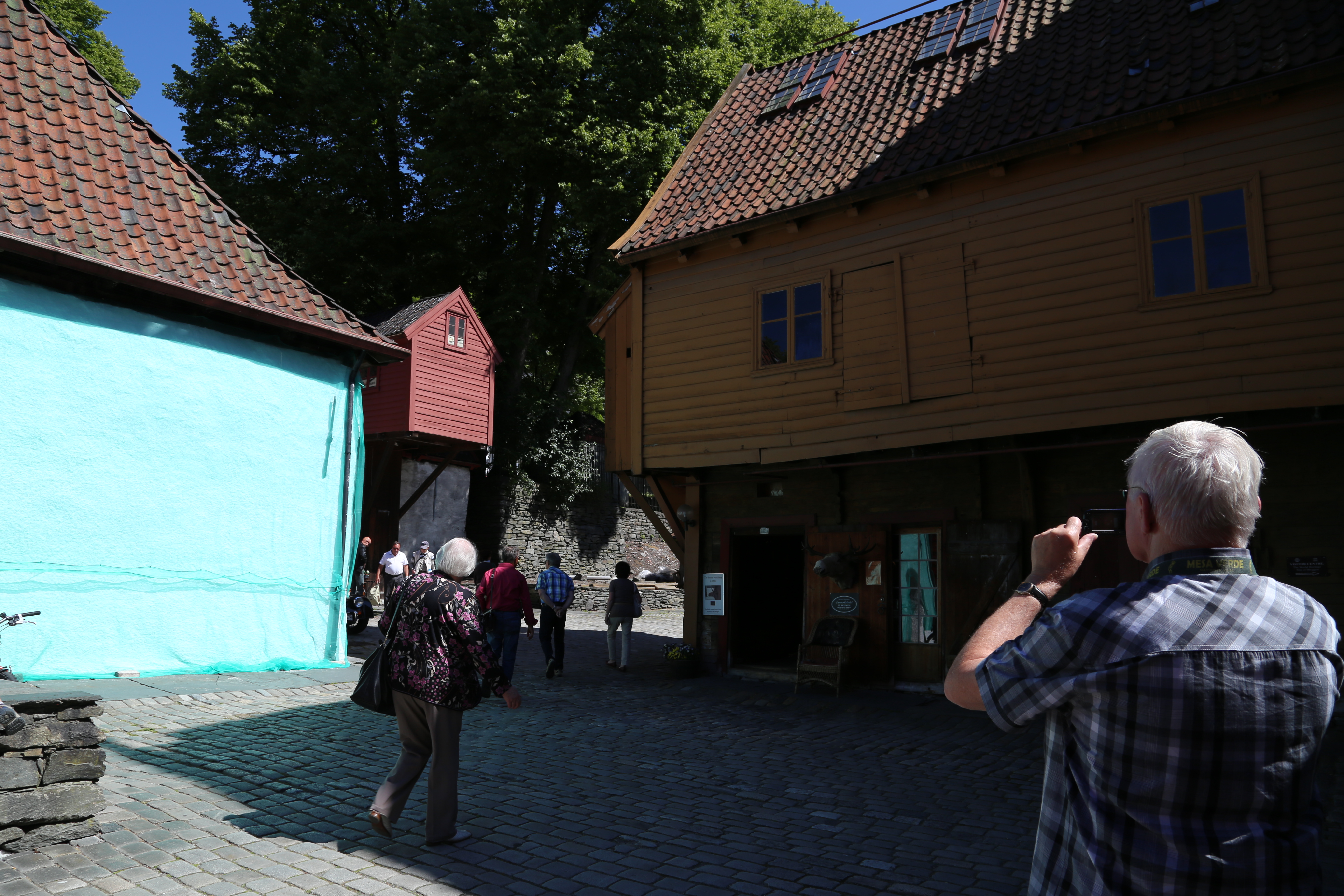 2014 Europe Trip Day 22 - Norway (Bergen: Fish Cakes, Fløibanen Funicular (Cable Railway up Mountain), Canoeing on Skomakerdiket Lake, Fisketorget (The Fish Market), Bryggen Wharf, Nordnes Seawater Pool, Jumping into the North Sea, Nordnes Alleys)