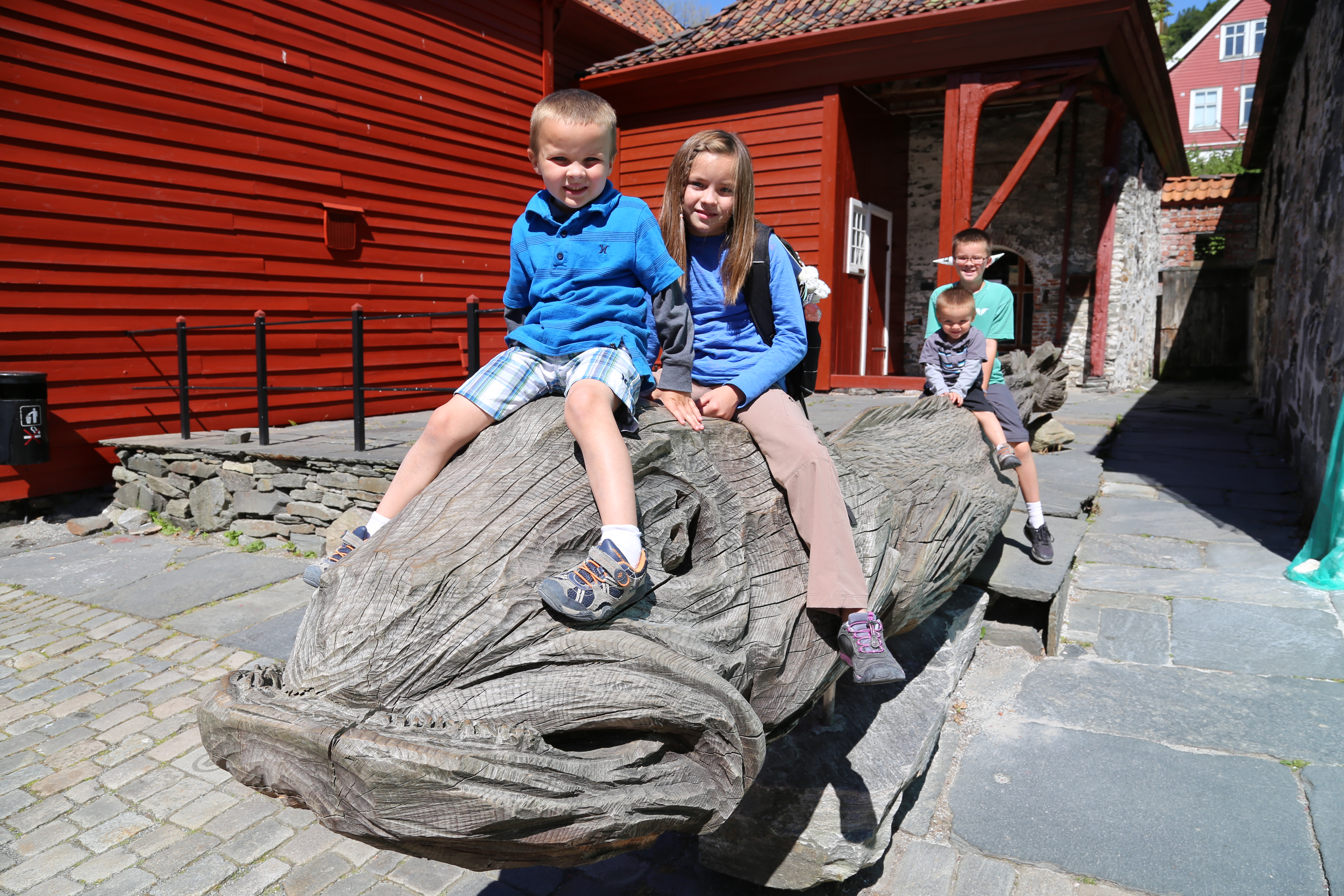 2014 Europe Trip Day 22 - Norway (Bergen: Fish Cakes, Fløibanen Funicular (Cable Railway up Mountain), Canoeing on Skomakerdiket Lake, Fisketorget (The Fish Market), Bryggen Wharf, Nordnes Seawater Pool, Jumping into the North Sea, Nordnes Alleys)