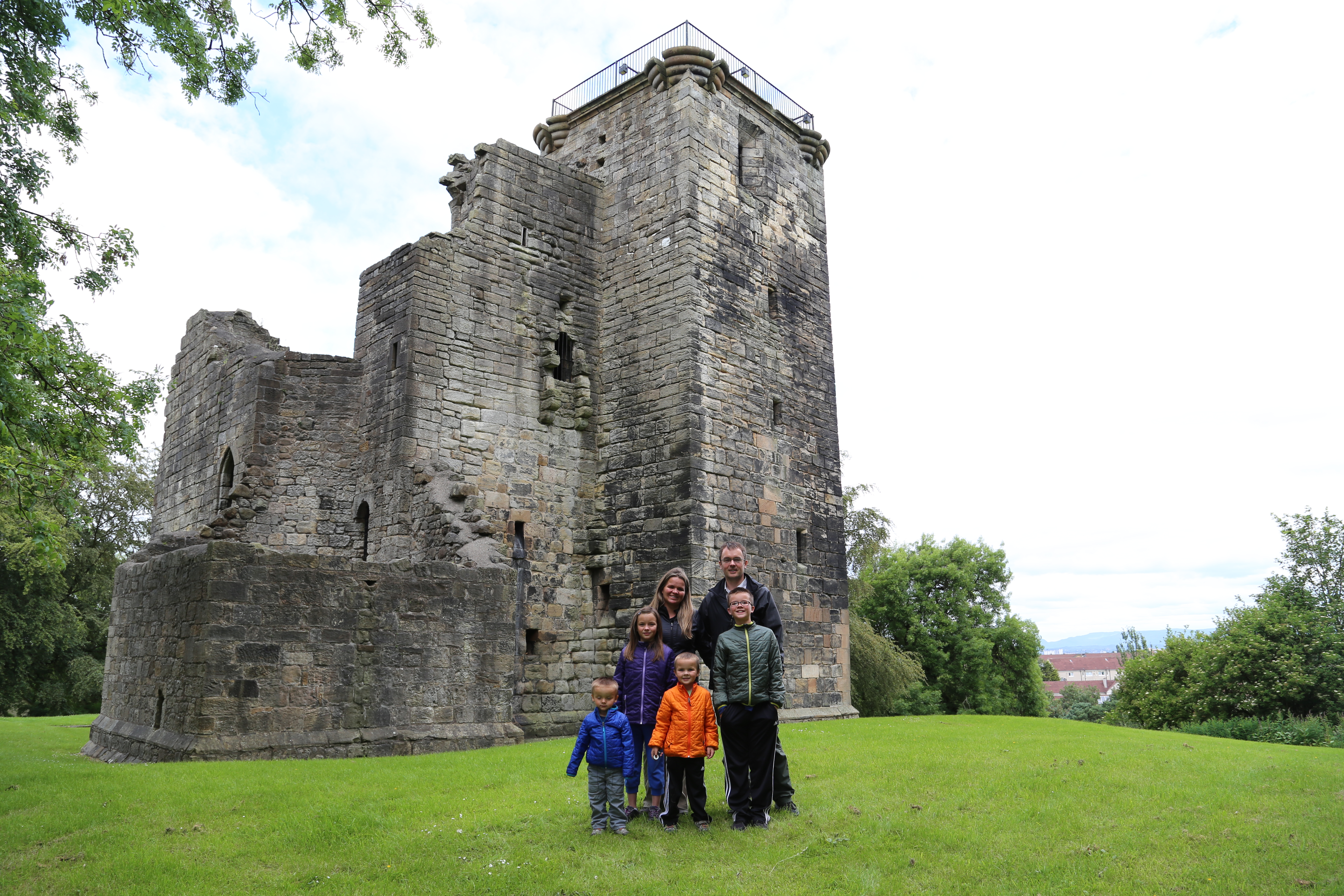 2014 Europe Trip Day 24 - Scotland (Crookston Castle, Paisley Missionary Flat (Walker Street), Lawn Bowling Pitch, Irn Bru, Church of the Holy Rude, Stirling Castle, 2014 Pipefest Stirling)