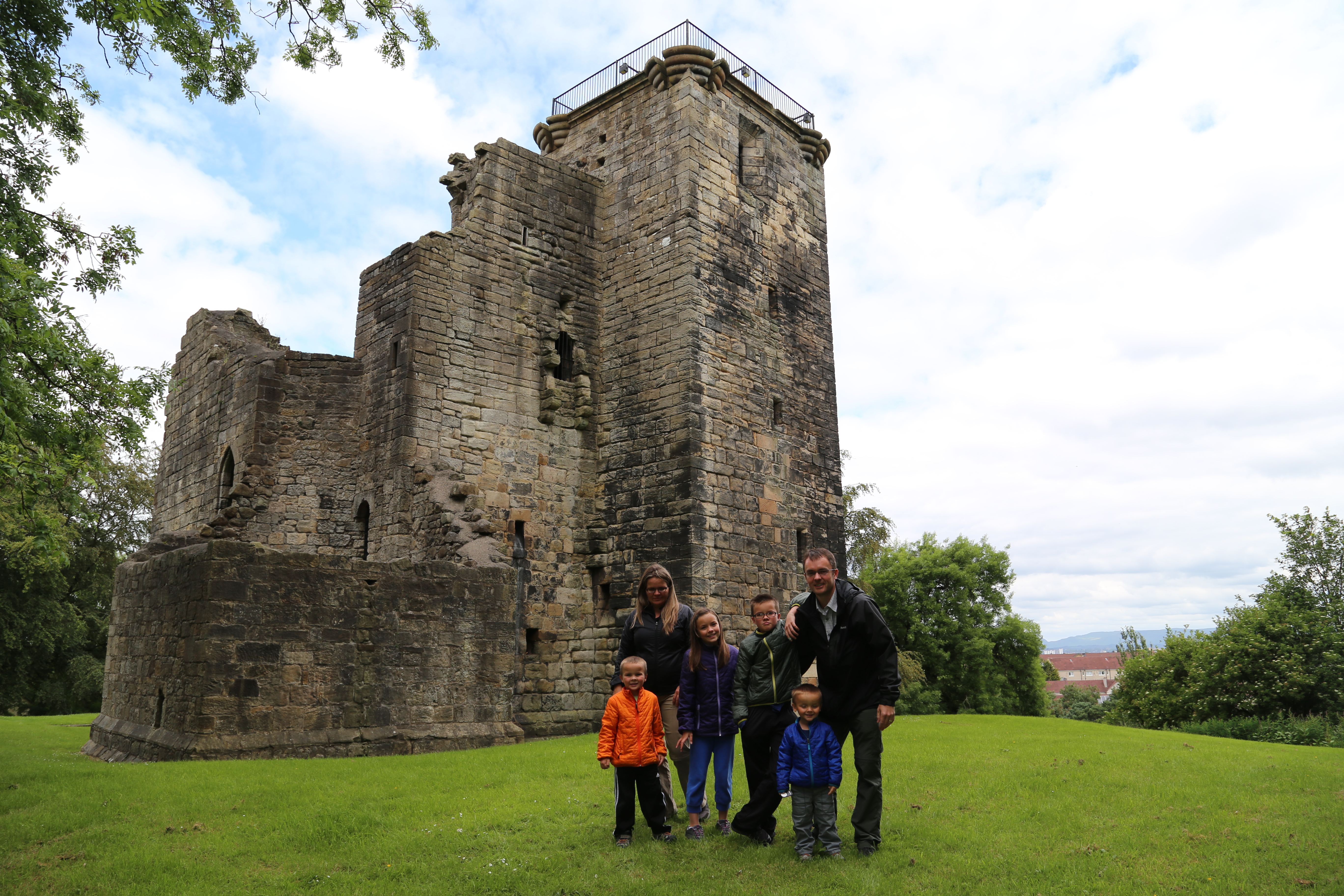 2014 Europe Trip Day 24 - Scotland (Crookston Castle, Paisley Missionary Flat (Walker Street), Lawn Bowling Pitch, Irn Bru, Church of the Holy Rude, Stirling Castle, 2014 Pipefest Stirling)