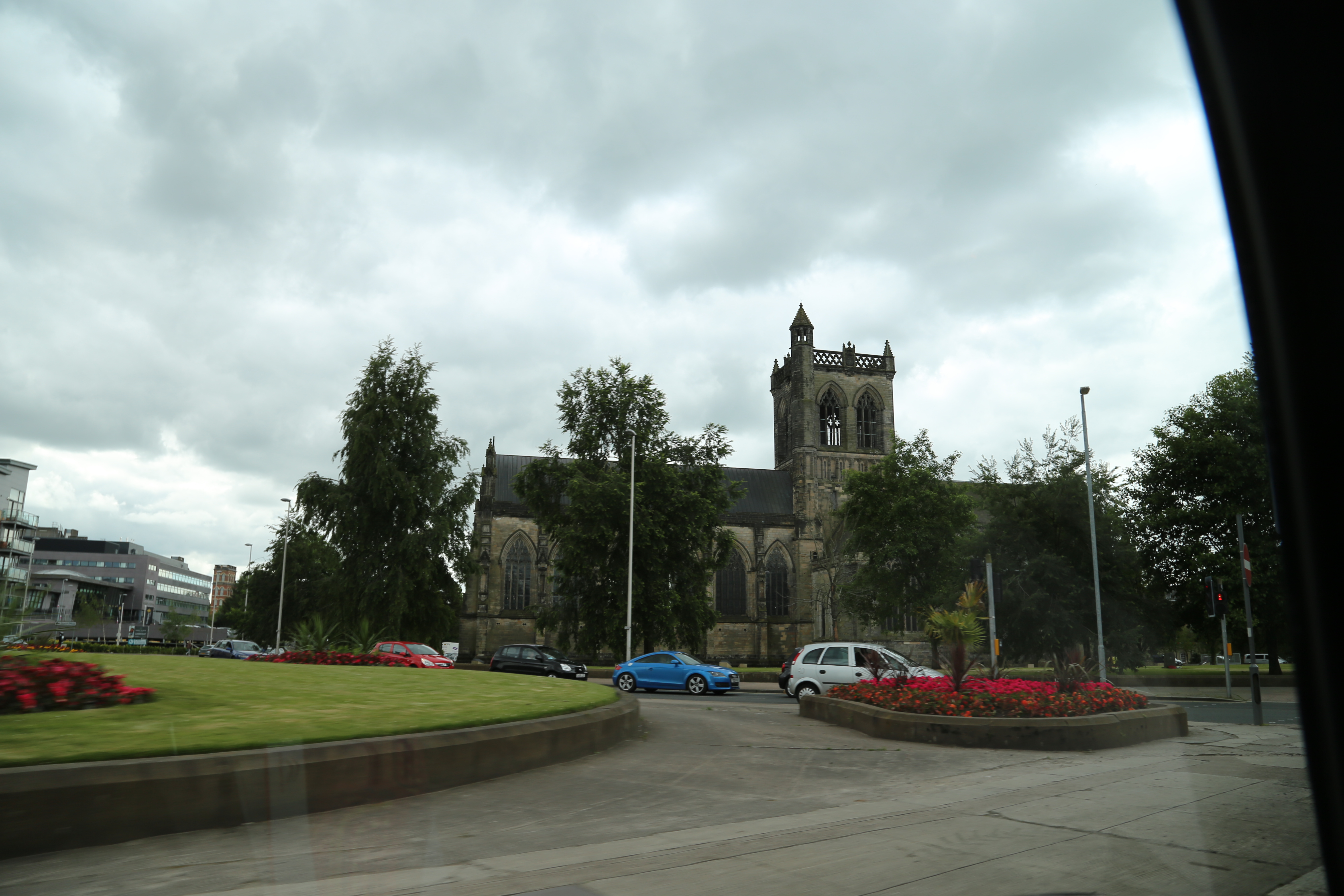 2014 Europe Trip Day 24 - Scotland (Crookston Castle, Paisley Missionary Flat (Walker Street), Lawn Bowling Pitch, Irn Bru, Church of the Holy Rude, Stirling Castle, 2014 Pipefest Stirling)