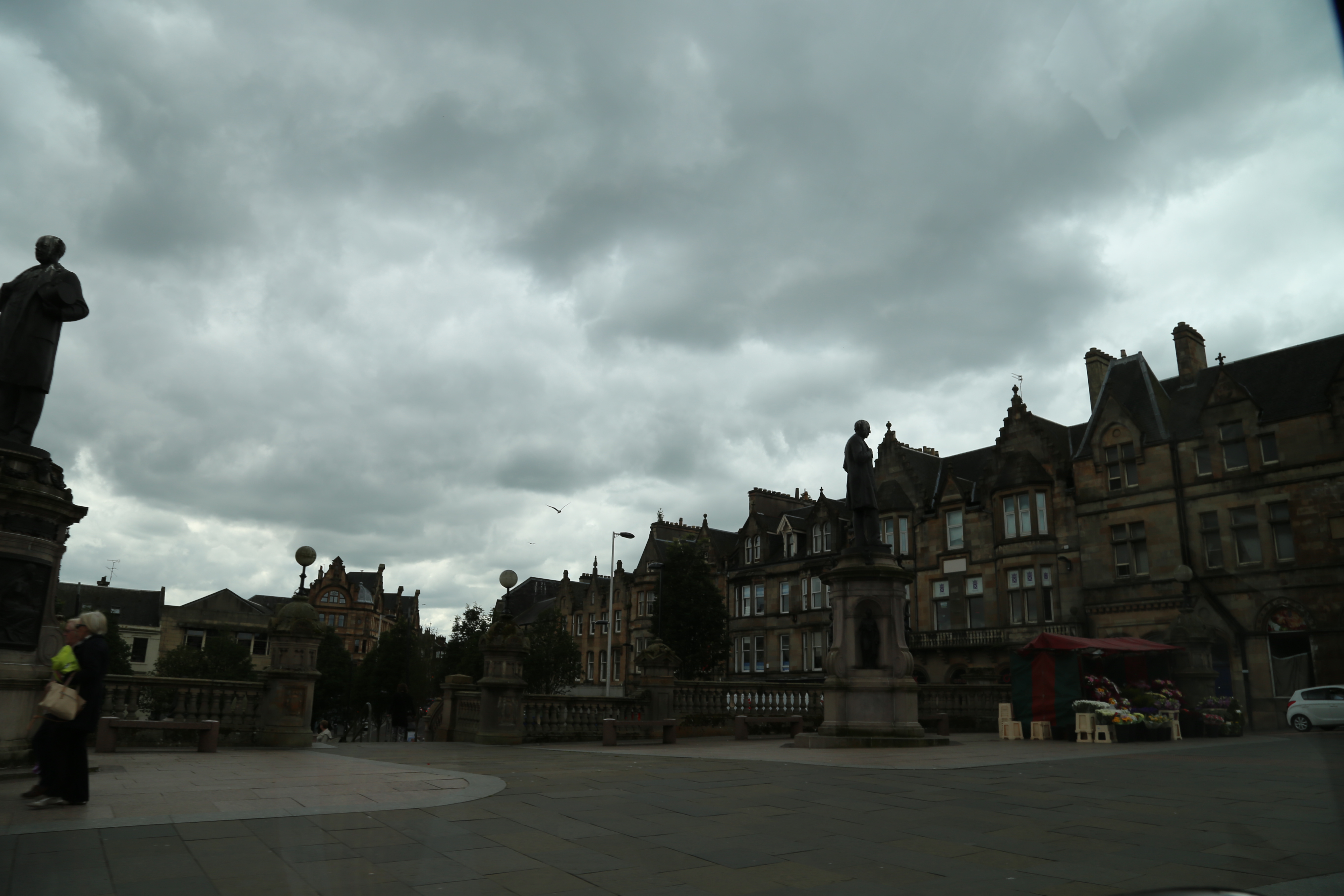 2014 Europe Trip Day 24 - Scotland (Crookston Castle, Paisley Missionary Flat (Walker Street), Lawn Bowling Pitch, Irn Bru, Church of the Holy Rude, Stirling Castle, 2014 Pipefest Stirling)