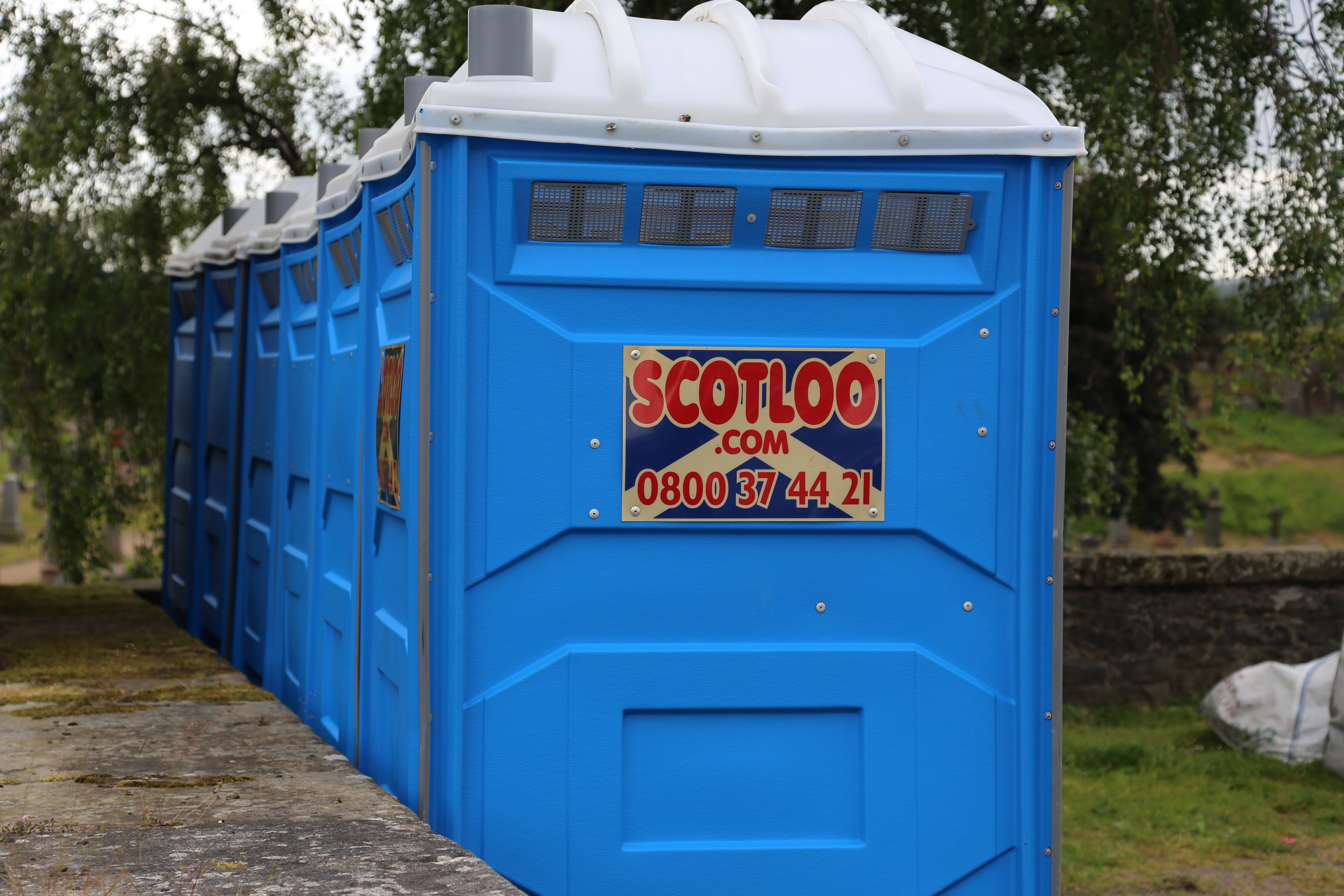 2014 Europe Trip Day 24 - Scotland (Crookston Castle, Paisley Missionary Flat (Walker Street), Lawn Bowling Pitch, Irn Bru, Church of the Holy Rude, Stirling Castle, 2014 Pipefest Stirling)