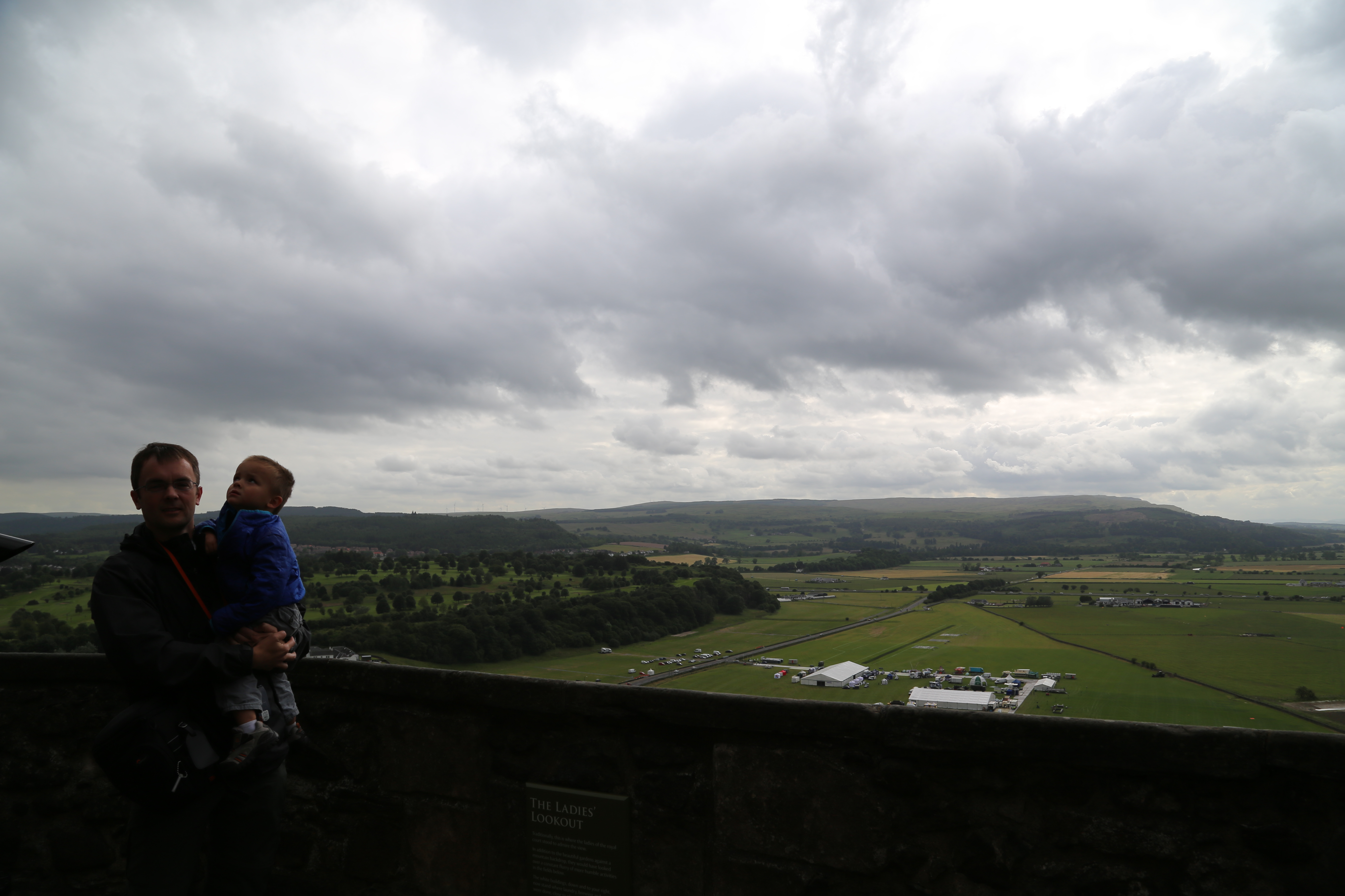 2014 Europe Trip Day 24 - Scotland (Crookston Castle, Paisley Missionary Flat (Walker Street), Lawn Bowling Pitch, Irn Bru, Church of the Holy Rude, Stirling Castle, 2014 Pipefest Stirling)