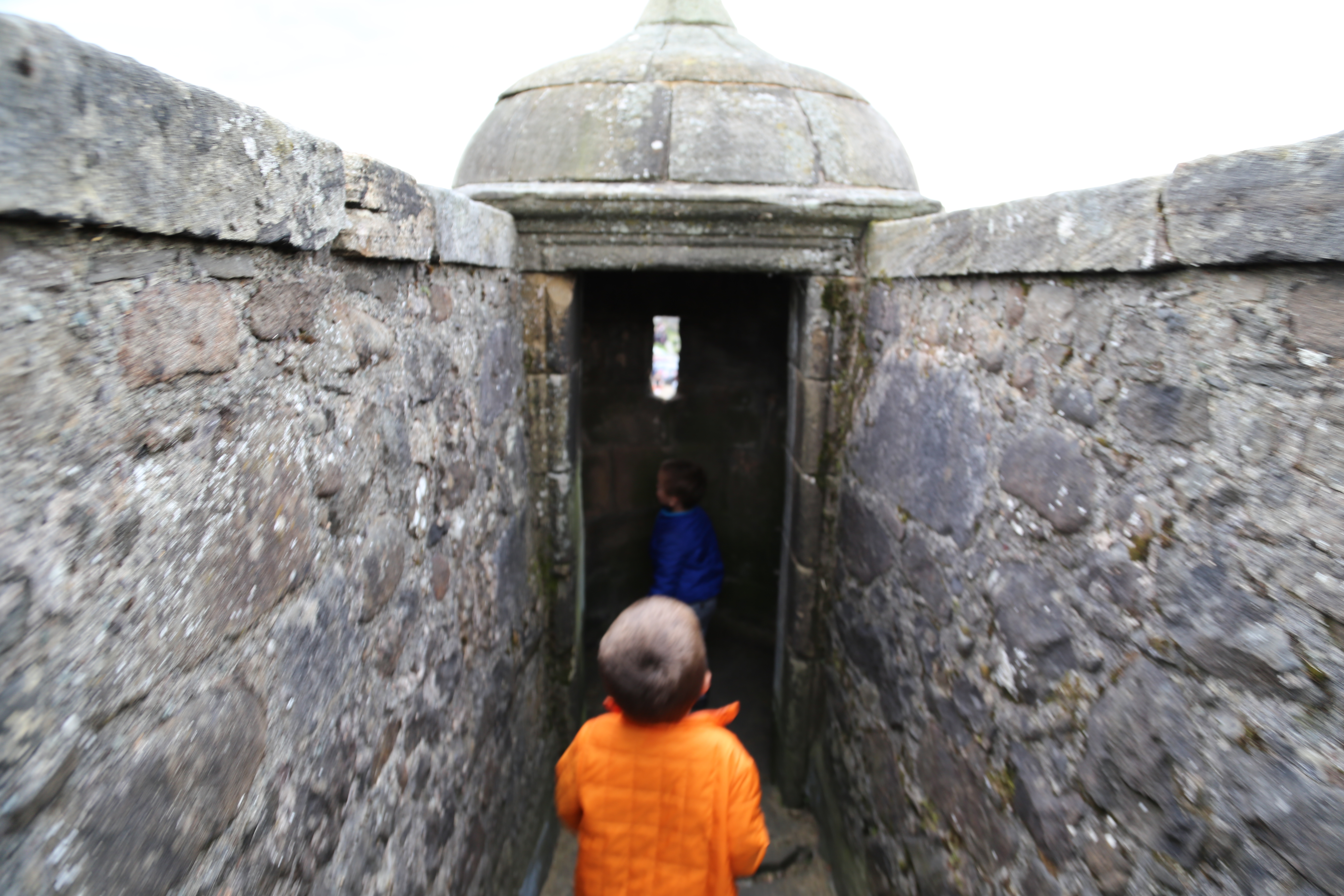 2014 Europe Trip Day 24 - Scotland (Crookston Castle, Paisley Missionary Flat (Walker Street), Lawn Bowling Pitch, Irn Bru, Church of the Holy Rude, Stirling Castle, 2014 Pipefest Stirling)