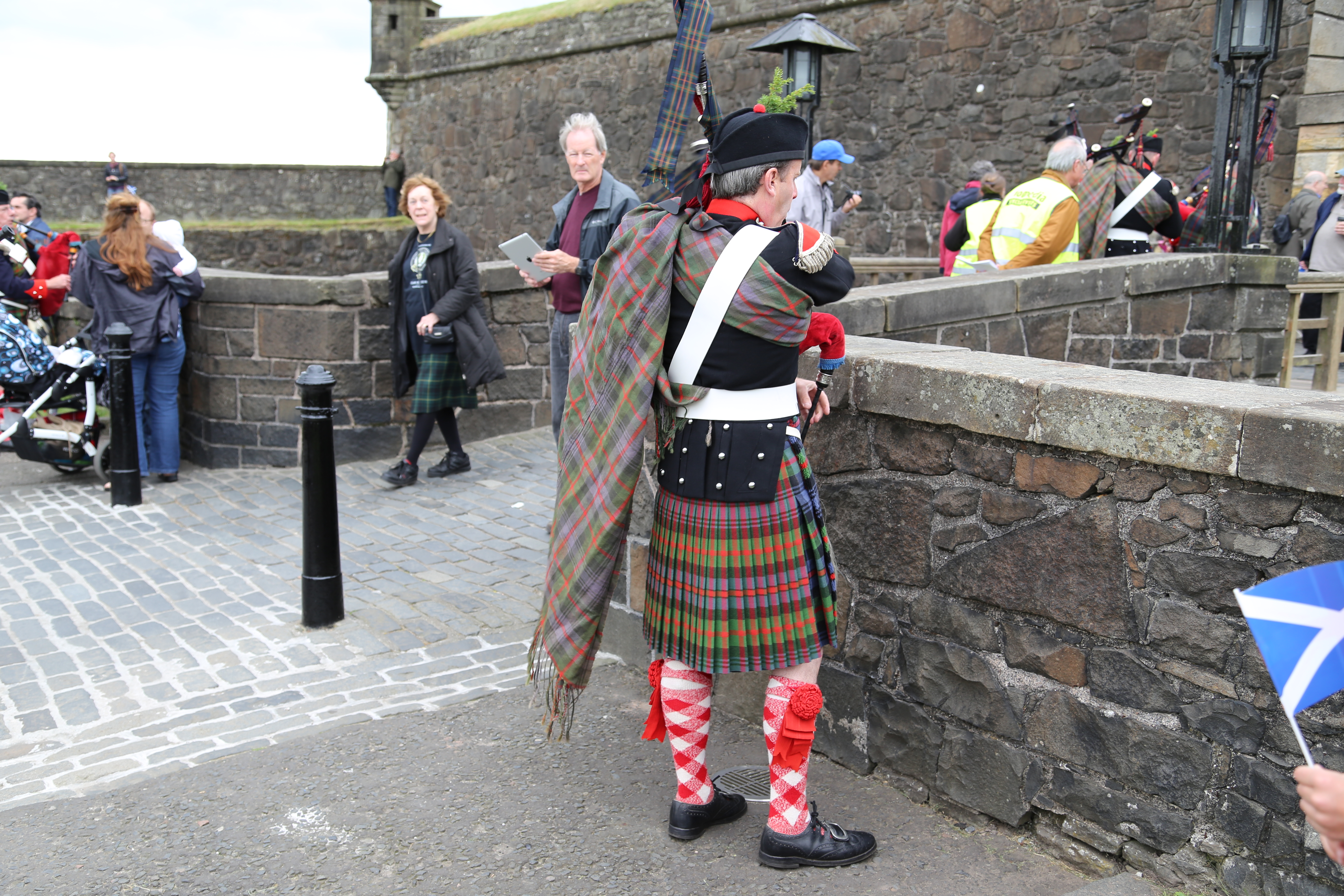 2014 Europe Trip Day 24 - Scotland (Crookston Castle, Paisley Missionary Flat (Walker Street), Lawn Bowling Pitch, Irn Bru, Church of the Holy Rude, Stirling Castle, 2014 Pipefest Stirling)