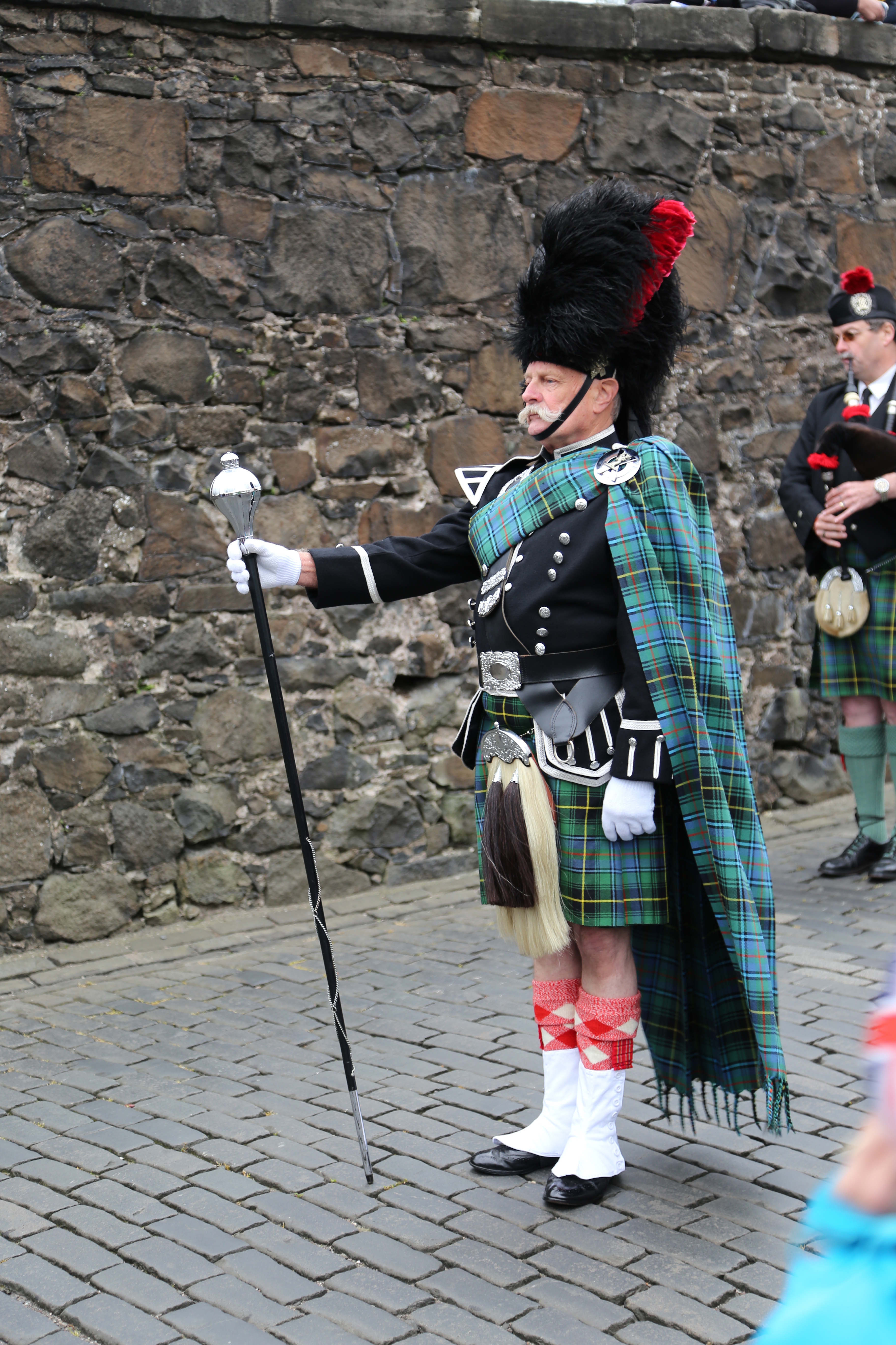 2014 Europe Trip Day 24 - Scotland (Crookston Castle, Paisley Missionary Flat (Walker Street), Lawn Bowling Pitch, Irn Bru, Church of the Holy Rude, Stirling Castle, 2014 Pipefest Stirling)