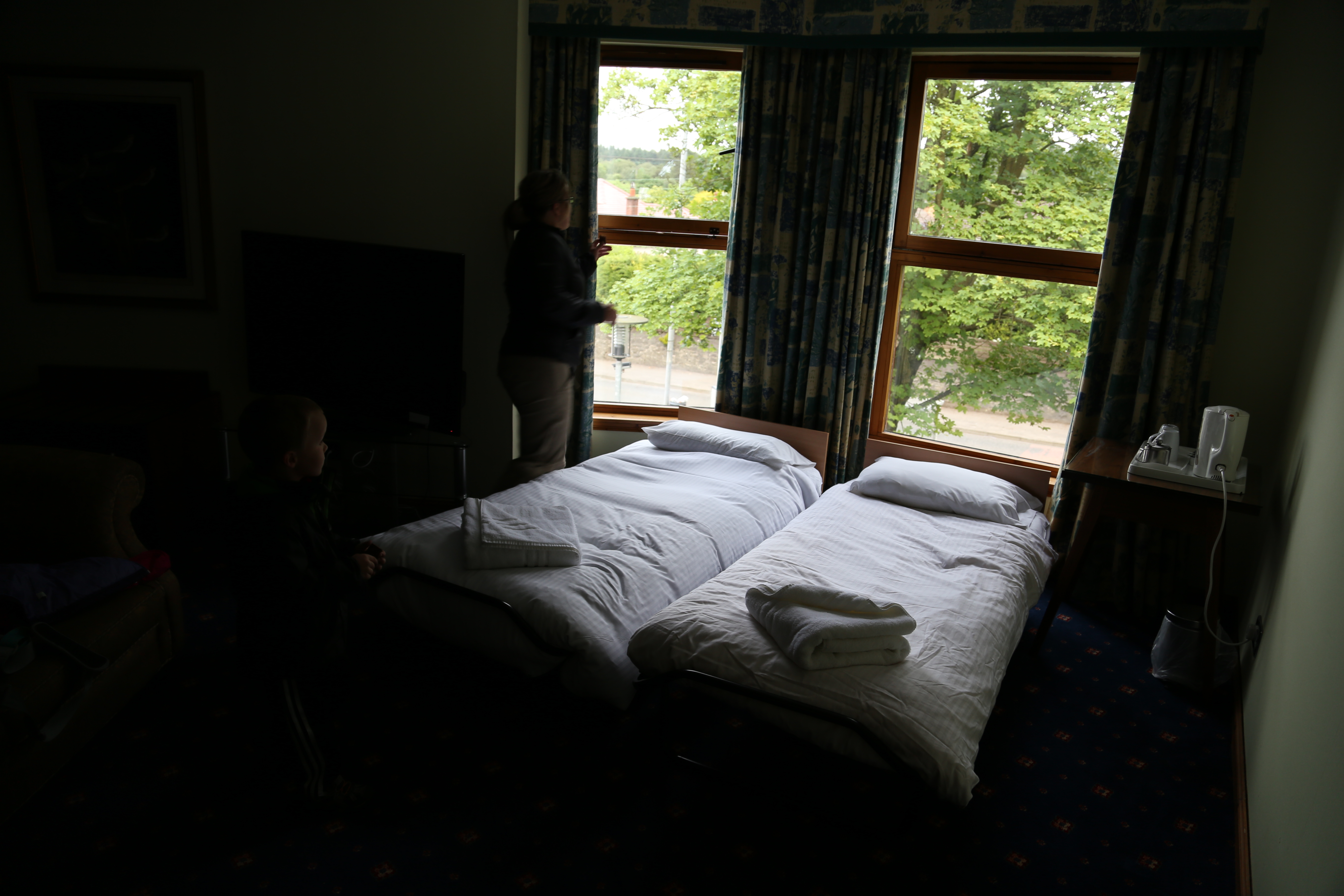 2014 Europe Trip Day 24 - Scotland (Crookston Castle, Paisley Missionary Flat (Walker Street), Lawn Bowling Pitch, Irn Bru, Church of the Holy Rude, Stirling Castle, 2014 Pipefest Stirling)