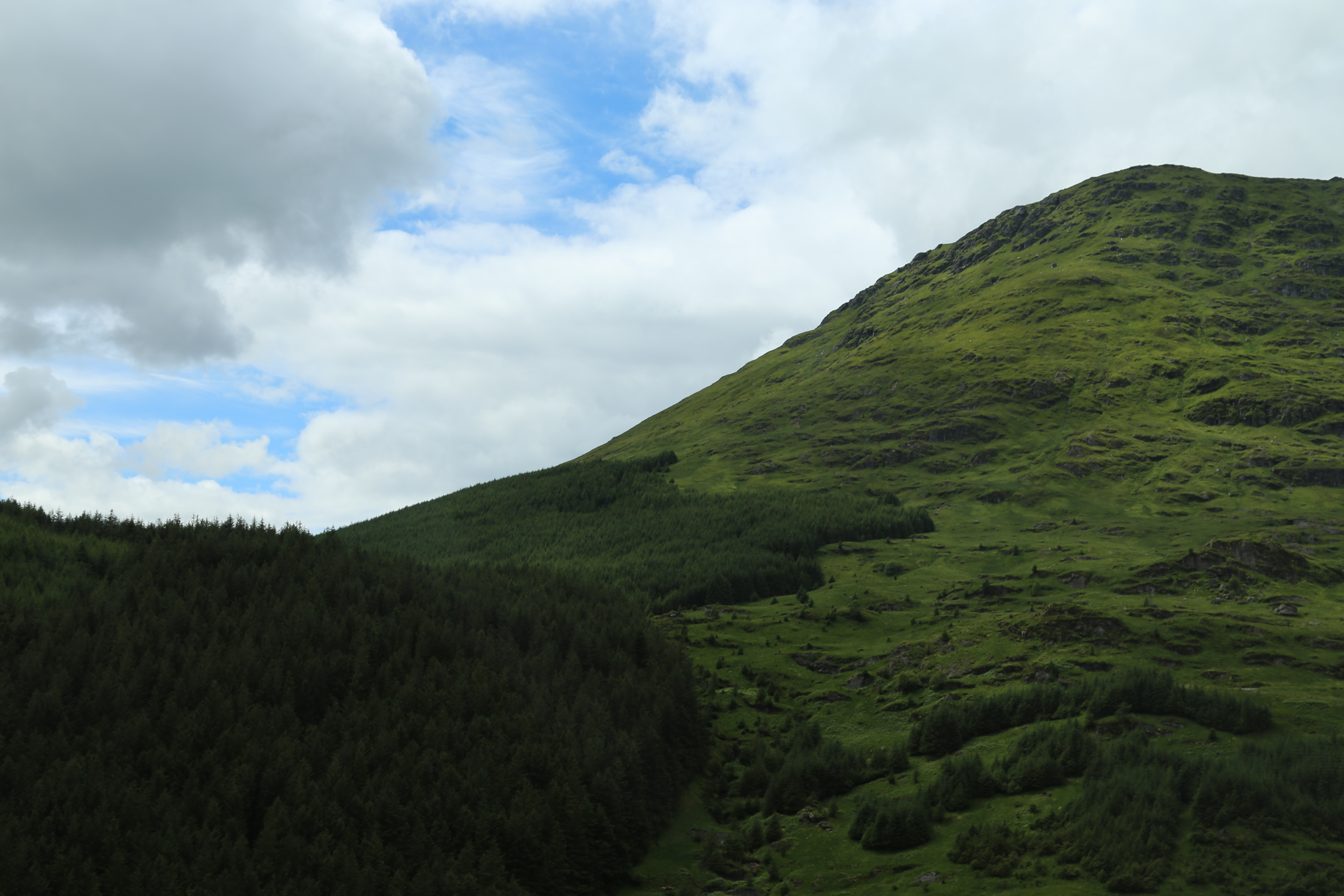 2014 Europe Trip Day 25 - Scotland (Stirling Monument, Doune Castle (Monty Python Castle), Loch Lomond, Ben Lomond, Inverary Castle, Crisps, Tunnock's, Oban Ferry to Isle of Mull, Duart Castle, Argyll Arms Hotel, Haggis, Neeps, & Tatties, Ardachy House)