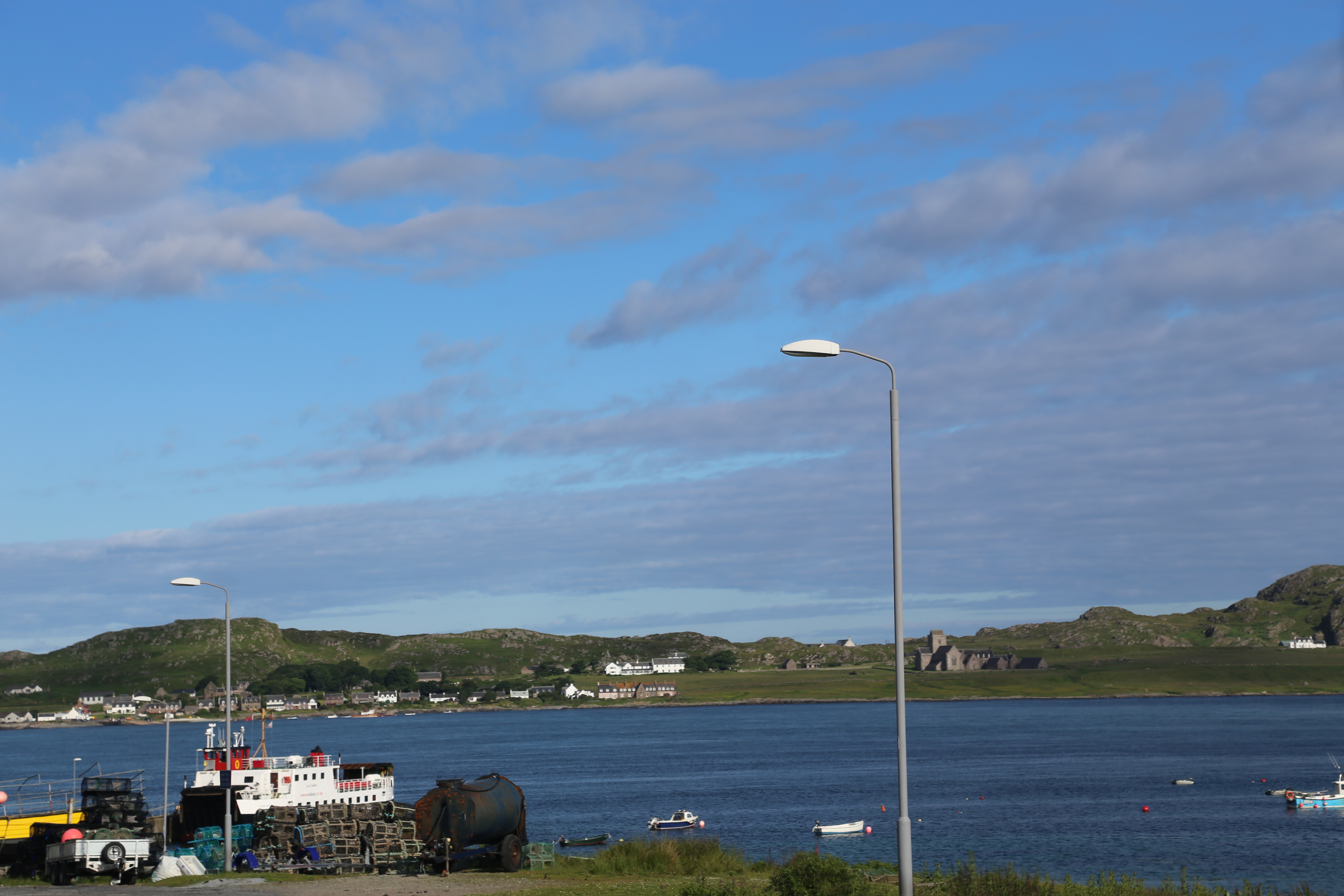 2014 Europe Trip Day 26 - Scotland (Ardachy House Yurt, Heilan' Coo, Fionnphort-Iona Ferry, Iona Nunnery, Iona Abbey (Britain Christianity Birthplace), Scottish Heather, Tobermory-Kilchoan Ferry, Castle Tioram, Glenfinnan Monument, Biting Midges!)