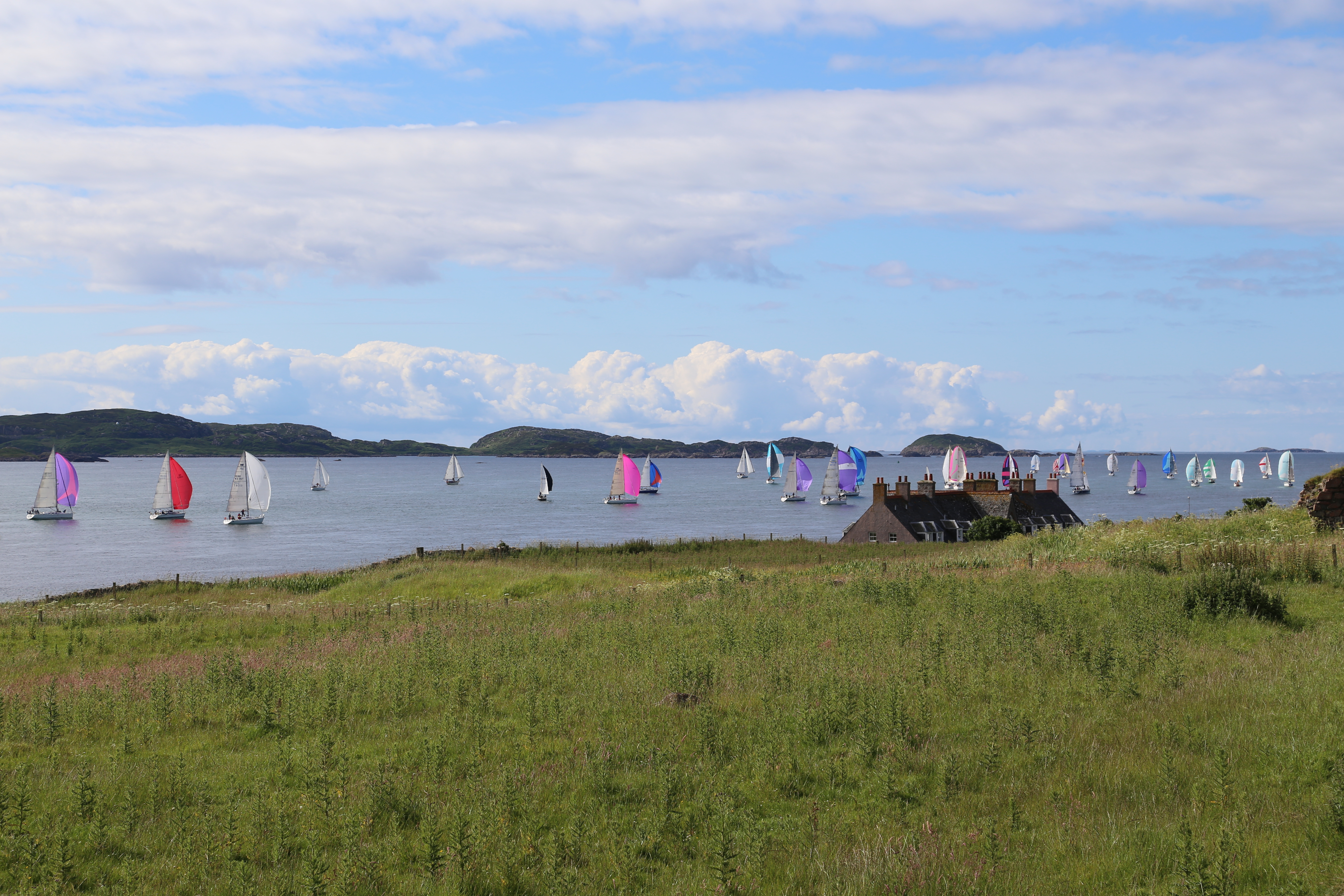 2014 Europe Trip Day 26 - Scotland (Ardachy House Yurt, Heilan' Coo, Fionnphort-Iona Ferry, Iona Nunnery, Iona Abbey (Britain Christianity Birthplace), Scottish Heather, Tobermory-Kilchoan Ferry, Castle Tioram, Glenfinnan Monument, Biting Midges!)