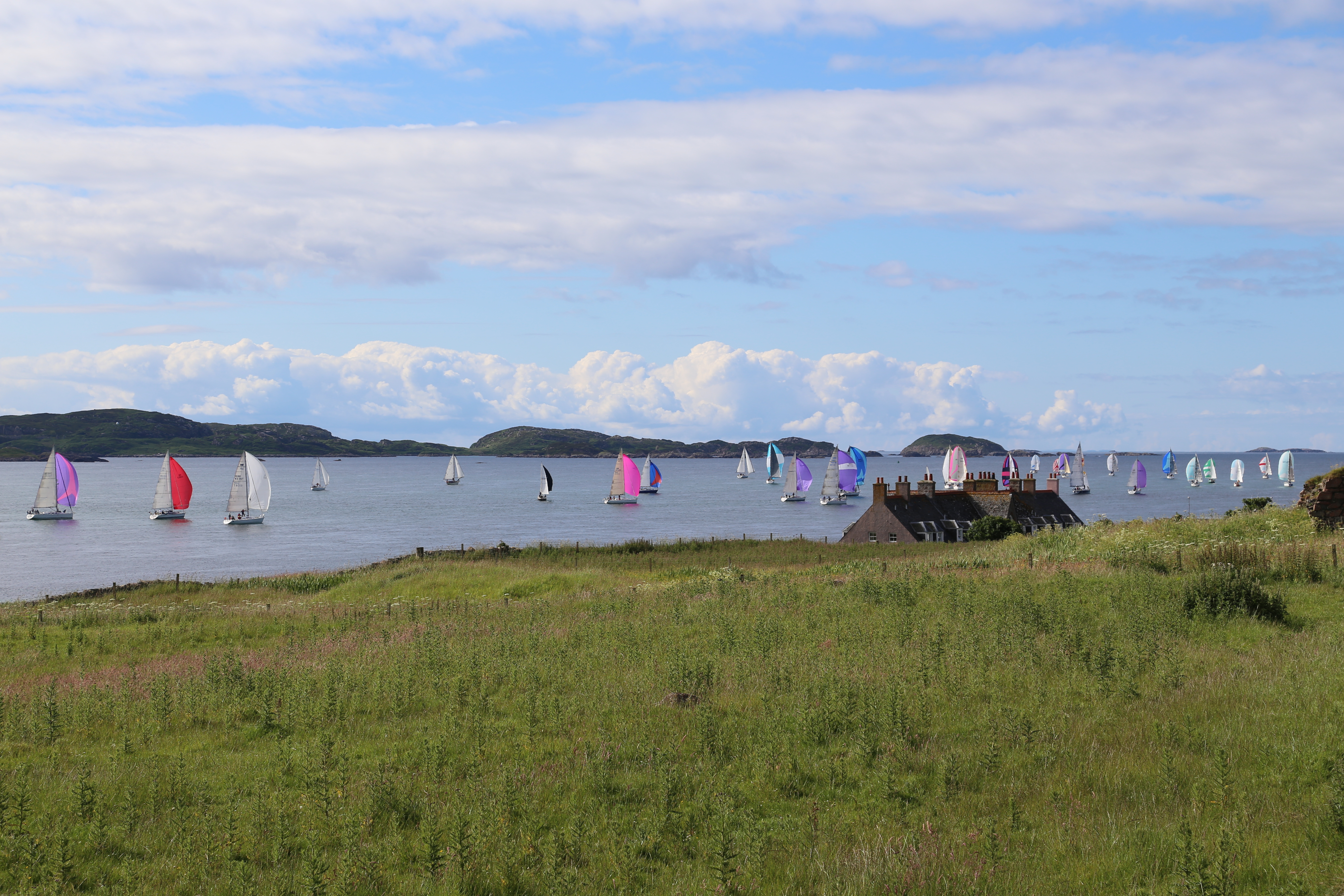 2014 Europe Trip Day 26 - Scotland (Ardachy House Yurt, Heilan' Coo, Fionnphort-Iona Ferry, Iona Nunnery, Iona Abbey (Britain Christianity Birthplace), Scottish Heather, Tobermory-Kilchoan Ferry, Castle Tioram, Glenfinnan Monument, Biting Midges!)