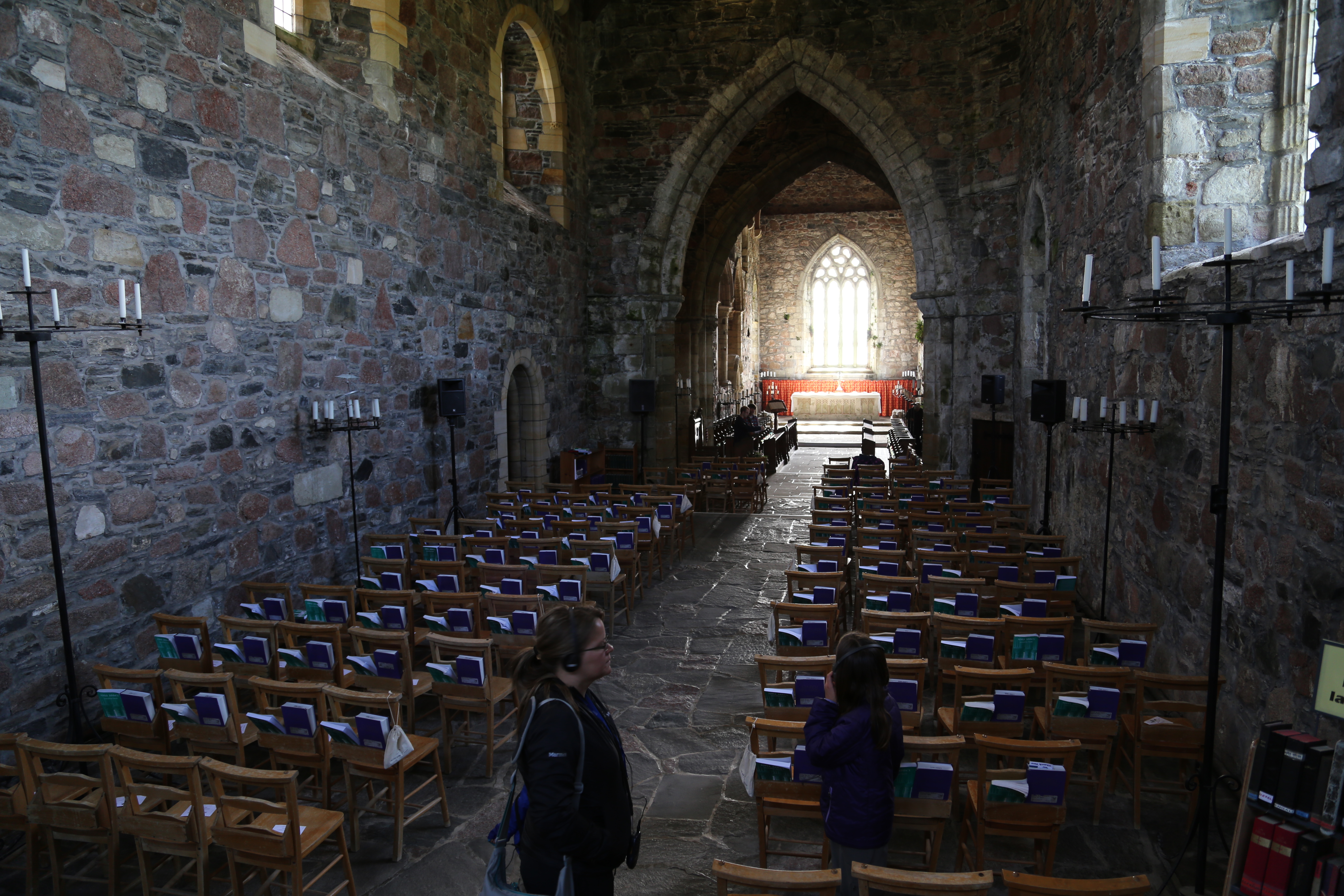 2014 Europe Trip Day 26 - Scotland (Ardachy House Yurt, Heilan' Coo, Fionnphort-Iona Ferry, Iona Nunnery, Iona Abbey (Britain Christianity Birthplace), Scottish Heather, Tobermory-Kilchoan Ferry, Castle Tioram, Glenfinnan Monument, Biting Midges!)