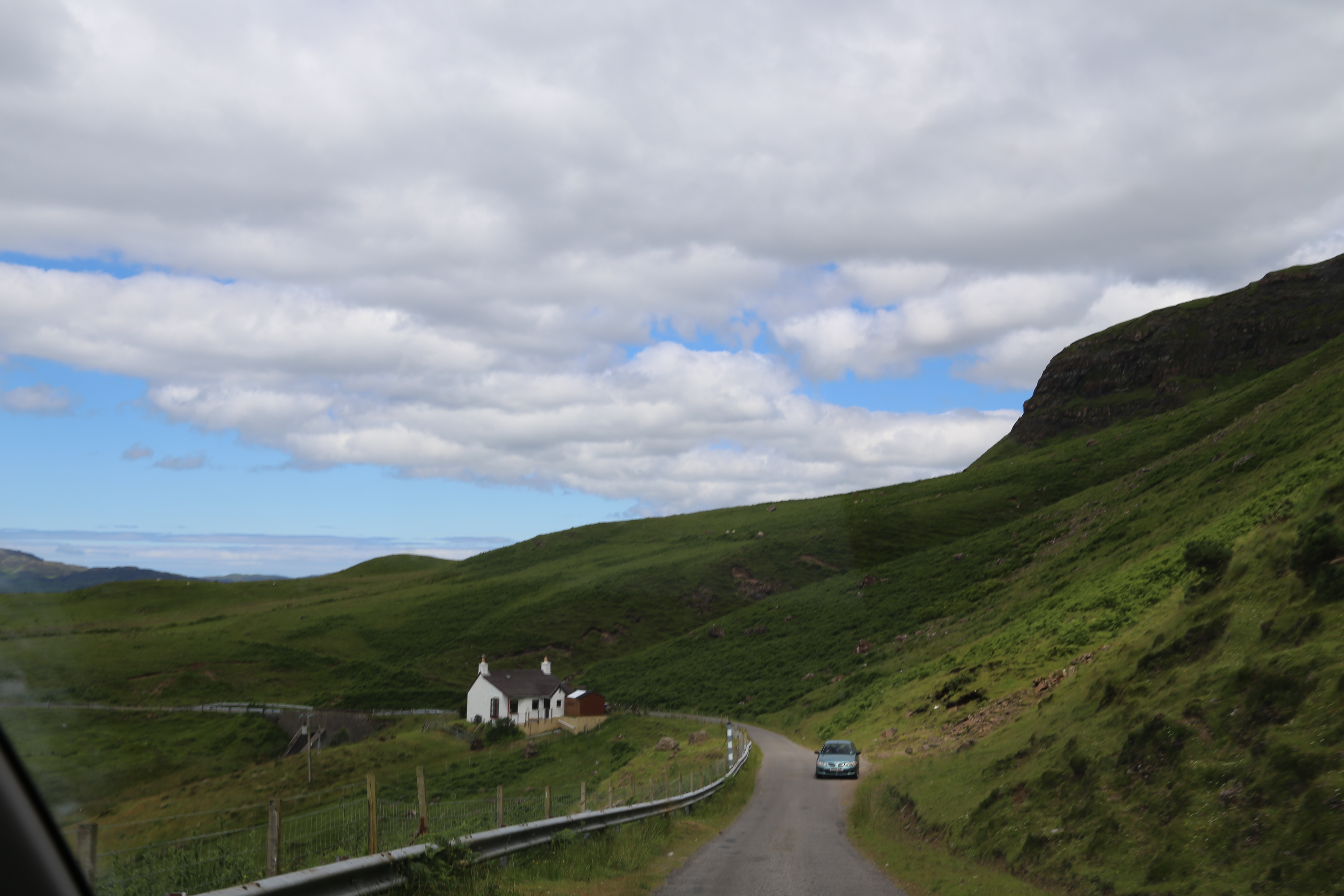 2014 Europe Trip Day 26 - Scotland (Ardachy House Yurt, Heilan' Coo, Fionnphort-Iona Ferry, Iona Nunnery, Iona Abbey (Britain Christianity Birthplace), Scottish Heather, Tobermory-Kilchoan Ferry, Castle Tioram, Glenfinnan Monument, Biting Midges!)