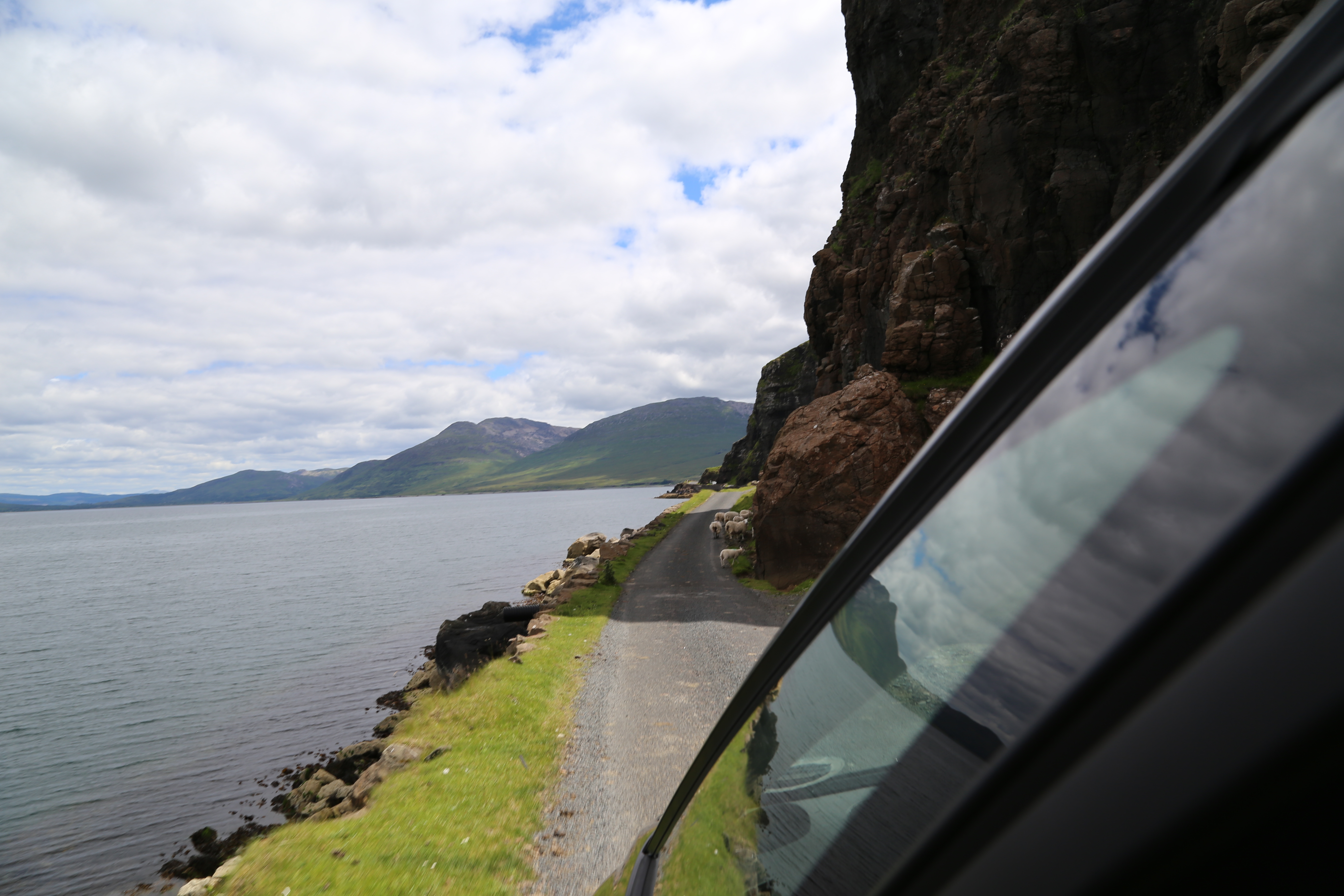 2014 Europe Trip Day 26 - Scotland (Ardachy House Yurt, Heilan' Coo, Fionnphort-Iona Ferry, Iona Nunnery, Iona Abbey (Britain Christianity Birthplace), Scottish Heather, Tobermory-Kilchoan Ferry, Castle Tioram, Glenfinnan Monument, Biting Midges!)