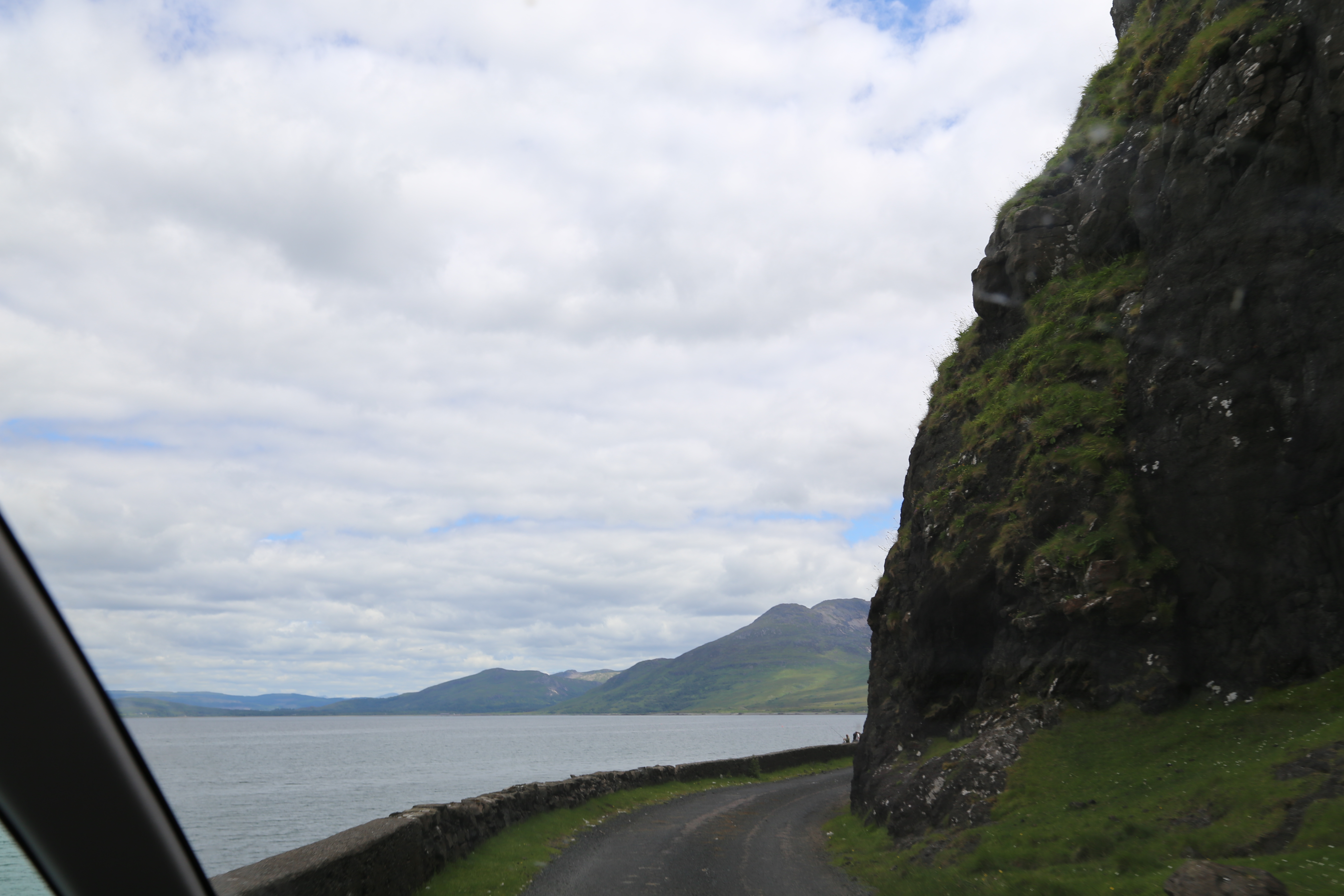 2014 Europe Trip Day 26 - Scotland (Ardachy House Yurt, Heilan' Coo, Fionnphort-Iona Ferry, Iona Nunnery, Iona Abbey (Britain Christianity Birthplace), Scottish Heather, Tobermory-Kilchoan Ferry, Castle Tioram, Glenfinnan Monument, Biting Midges!)