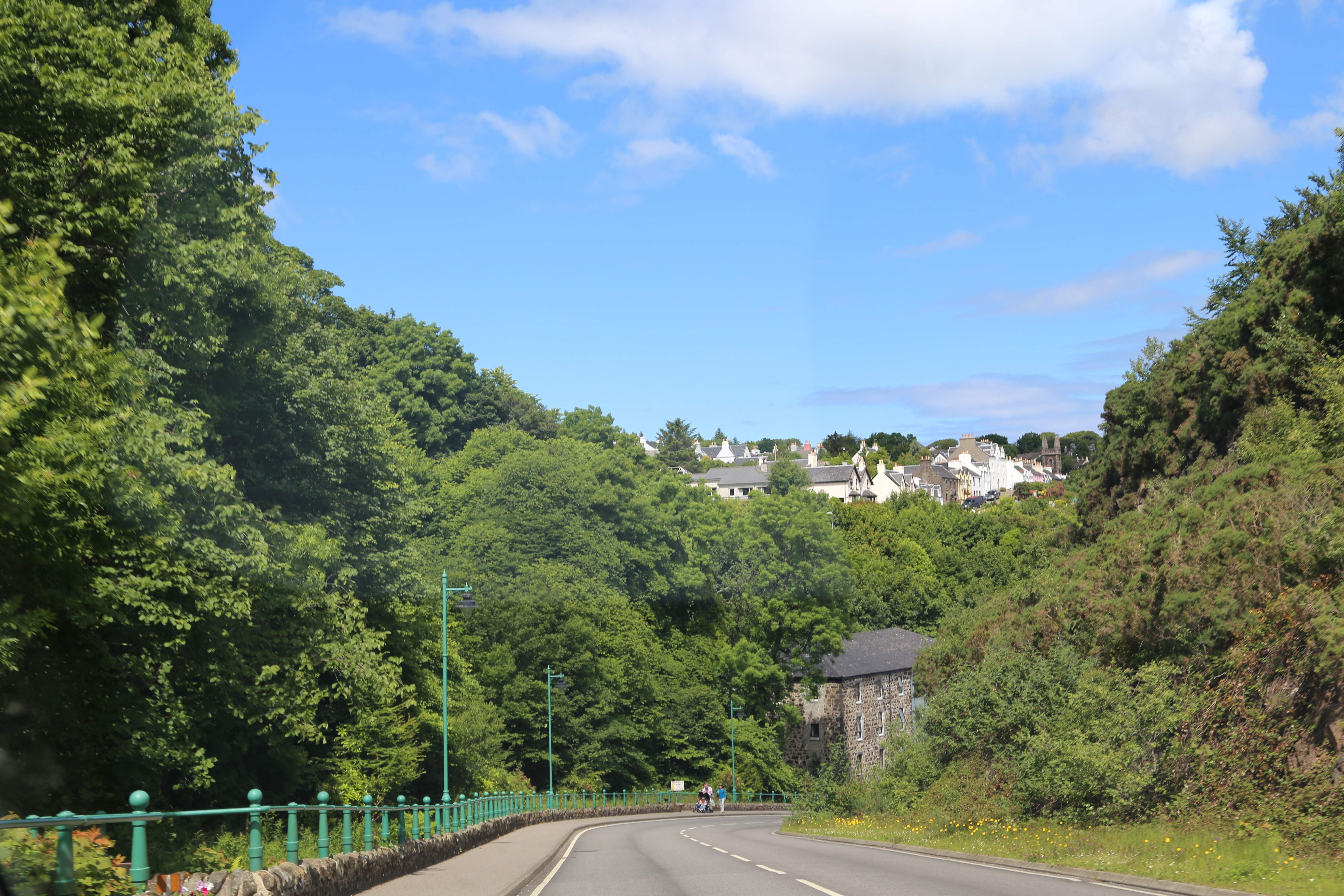 2014 Europe Trip Day 26 - Scotland (Ardachy House Yurt, Heilan' Coo, Fionnphort-Iona Ferry, Iona Nunnery, Iona Abbey (Britain Christianity Birthplace), Scottish Heather, Tobermory-Kilchoan Ferry, Castle Tioram, Glenfinnan Monument, Biting Midges!)