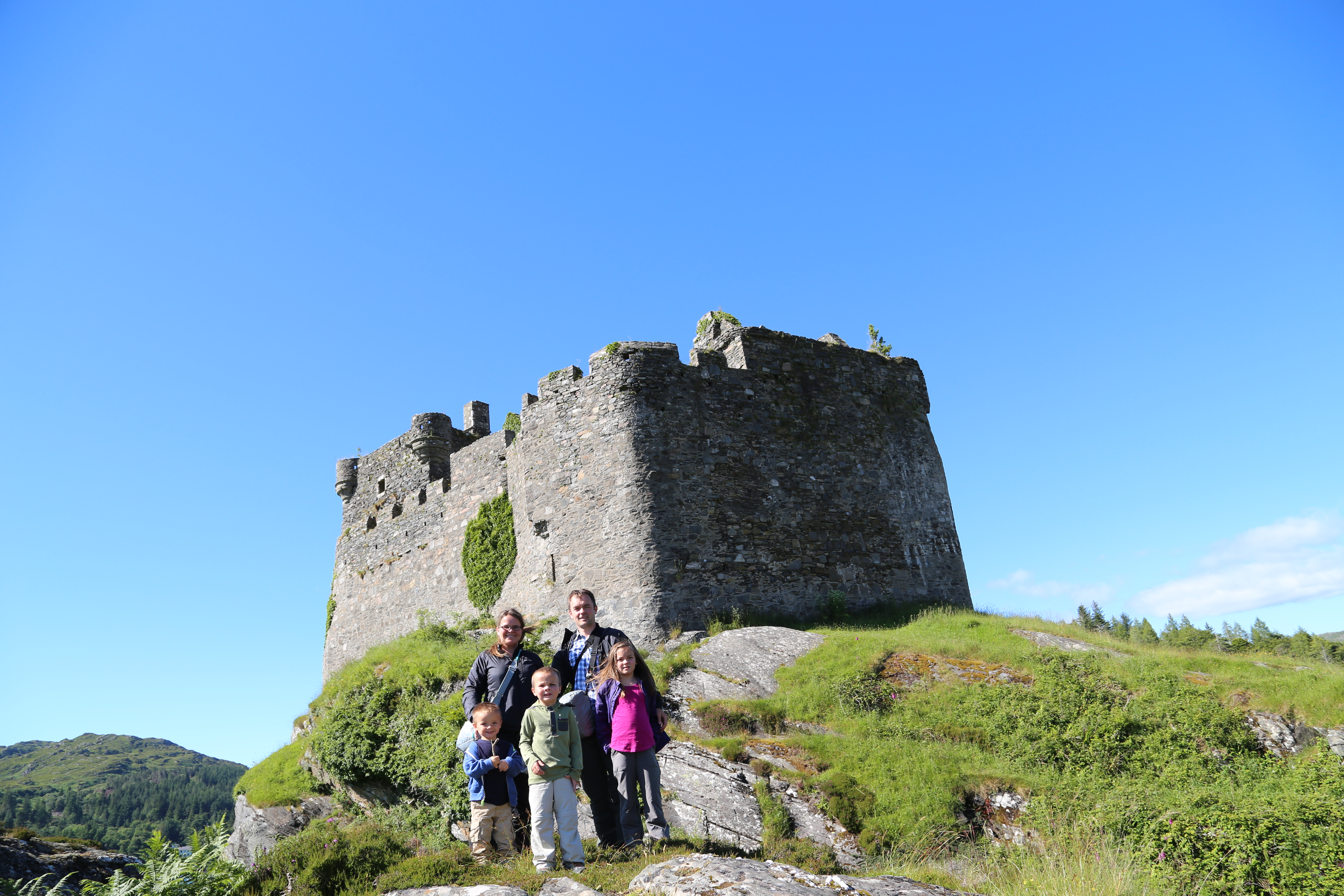 2014 Europe Trip Day 26 - Scotland (Ardachy House Yurt, Heilan' Coo, Fionnphort-Iona Ferry, Iona Nunnery, Iona Abbey (Britain Christianity Birthplace), Scottish Heather, Tobermory-Kilchoan Ferry, Castle Tioram, Glenfinnan Monument, Biting Midges!)