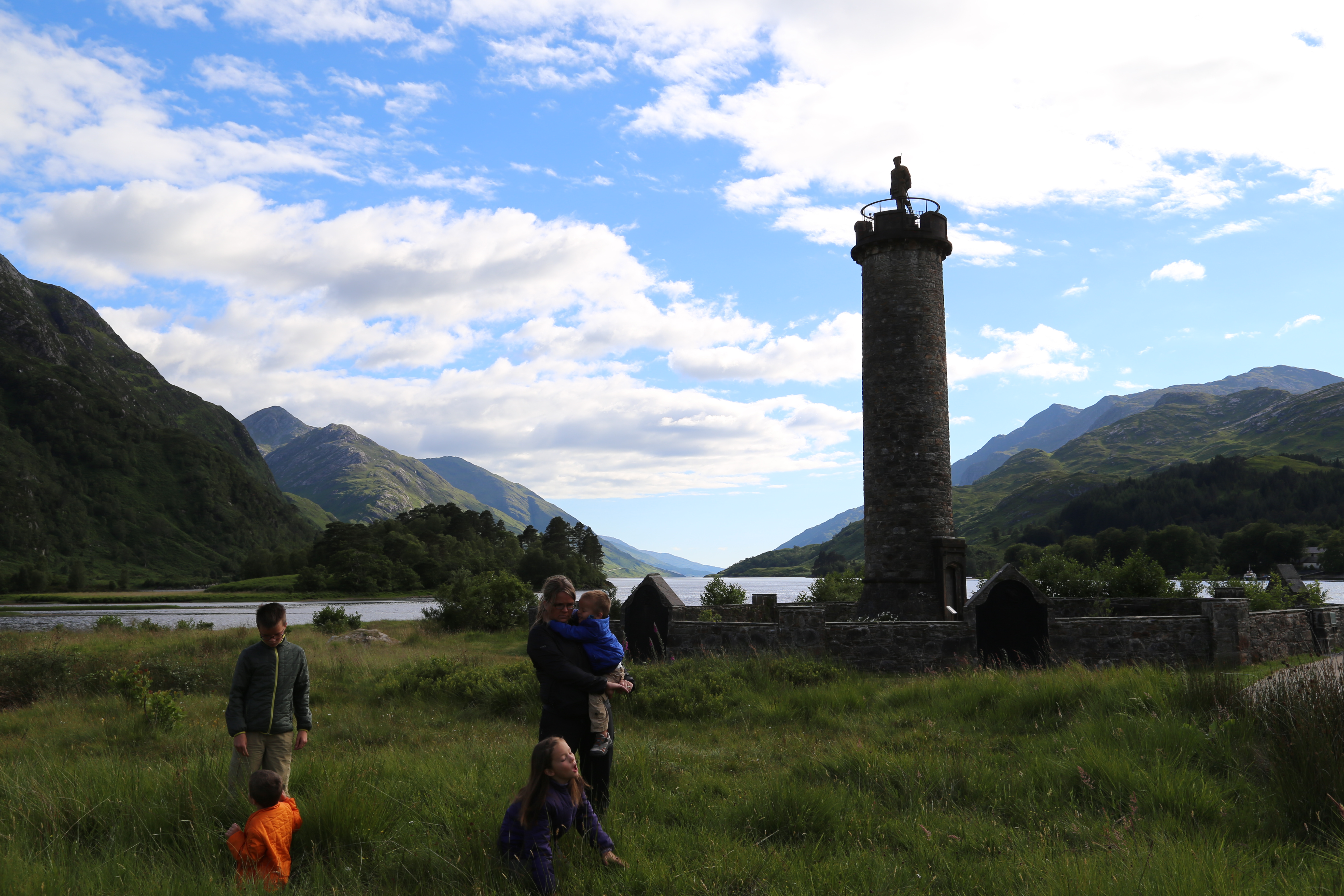 2014 Europe Trip Day 26 - Scotland (Ardachy House Yurt, Heilan' Coo, Fionnphort-Iona Ferry, Iona Nunnery, Iona Abbey (Britain Christianity Birthplace), Scottish Heather, Tobermory-Kilchoan Ferry, Castle Tioram, Glenfinnan Monument, Biting Midges!)