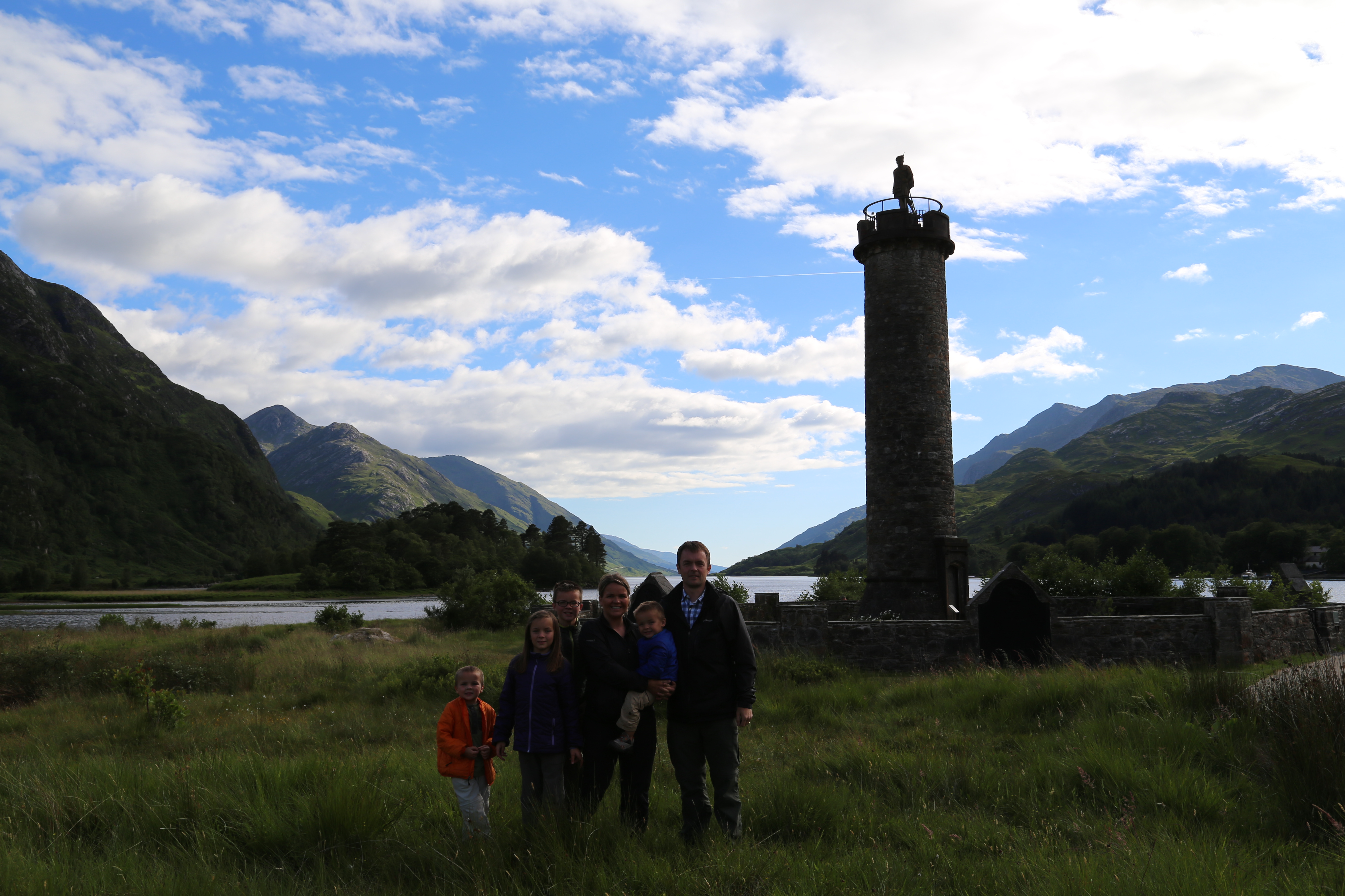 2014 Europe Trip Day 26 - Scotland (Ardachy House Yurt, Heilan' Coo, Fionnphort-Iona Ferry, Iona Nunnery, Iona Abbey (Britain Christianity Birthplace), Scottish Heather, Tobermory-Kilchoan Ferry, Castle Tioram, Glenfinnan Monument, Biting Midges!)