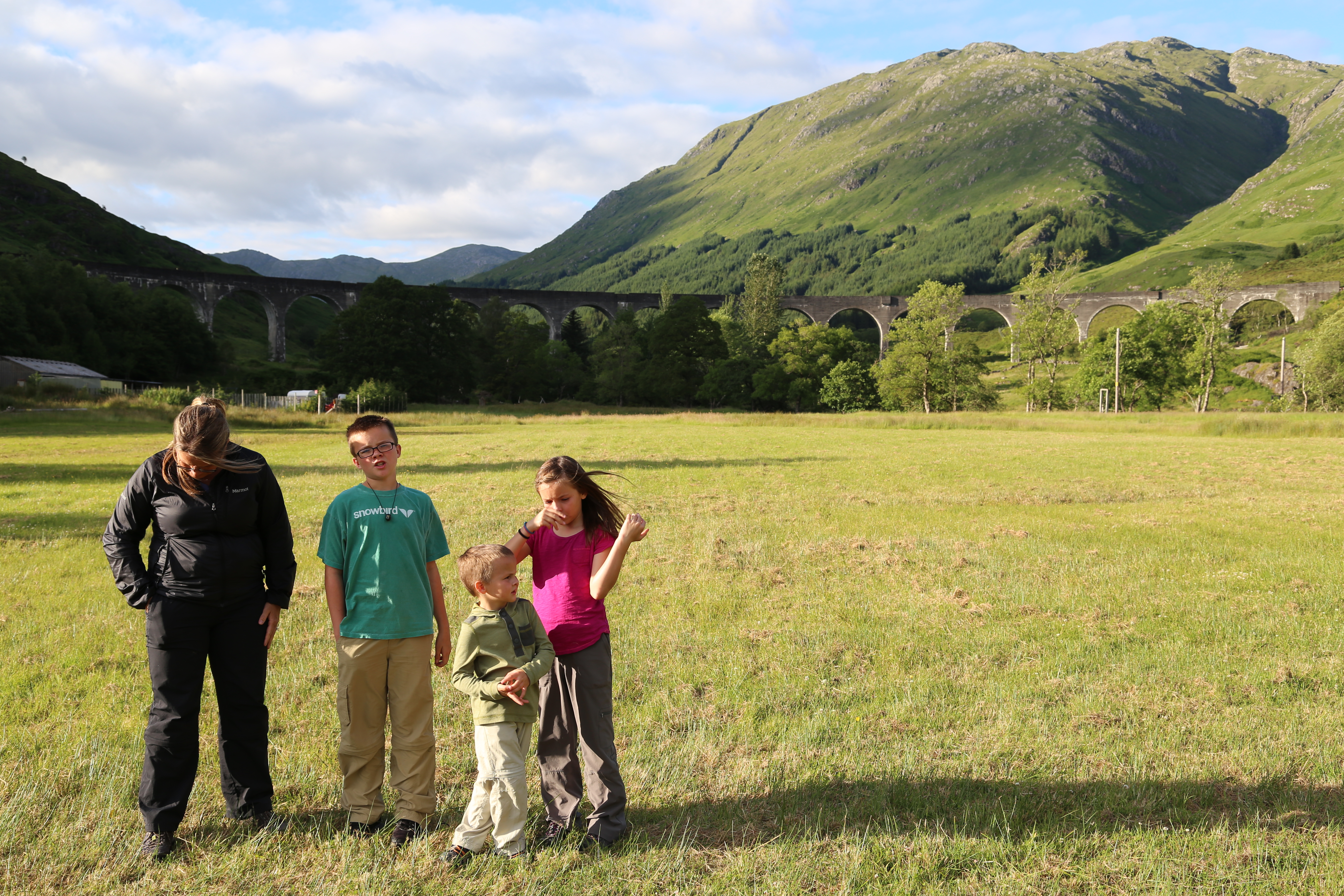 2014 Europe Trip Day 26 - Scotland (Ardachy House Yurt, Heilan' Coo, Fionnphort-Iona Ferry, Iona Nunnery, Iona Abbey (Britain Christianity Birthplace), Scottish Heather, Tobermory-Kilchoan Ferry, Castle Tioram, Glenfinnan Monument, Biting Midges!)