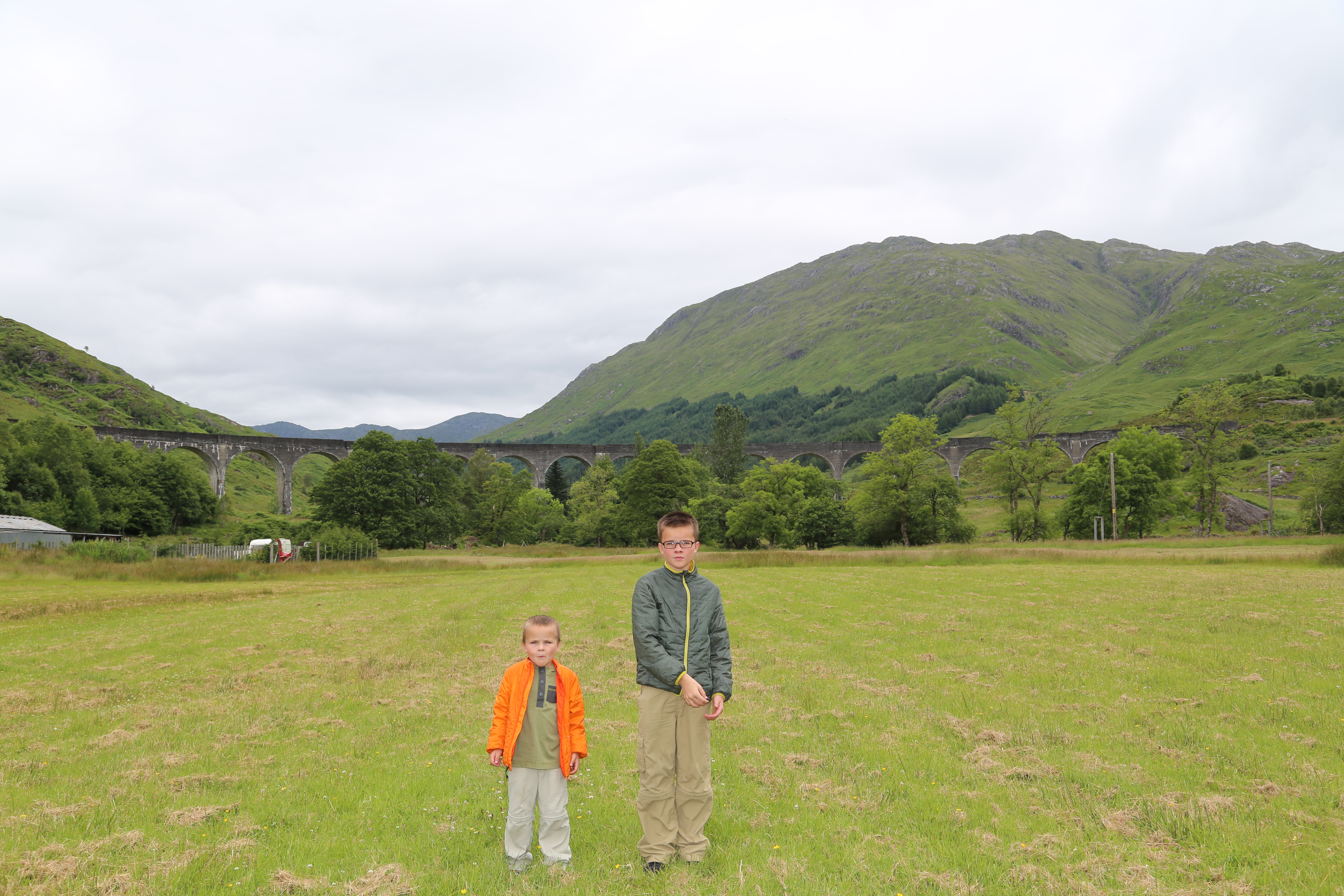 2014 Europe Trip Day 27 - Scotland (Muesli, Hogwarts Express Train (Jacobite Steam Train, Glenfinnan Viaduct), Fort William, Ben Nevis, Highland Bagpiper, Eilean Donan Castle, Isle of Skye, Portree, Old Man of Storr, Kilt Rock, Uig, Quiraing, Peat Fields)