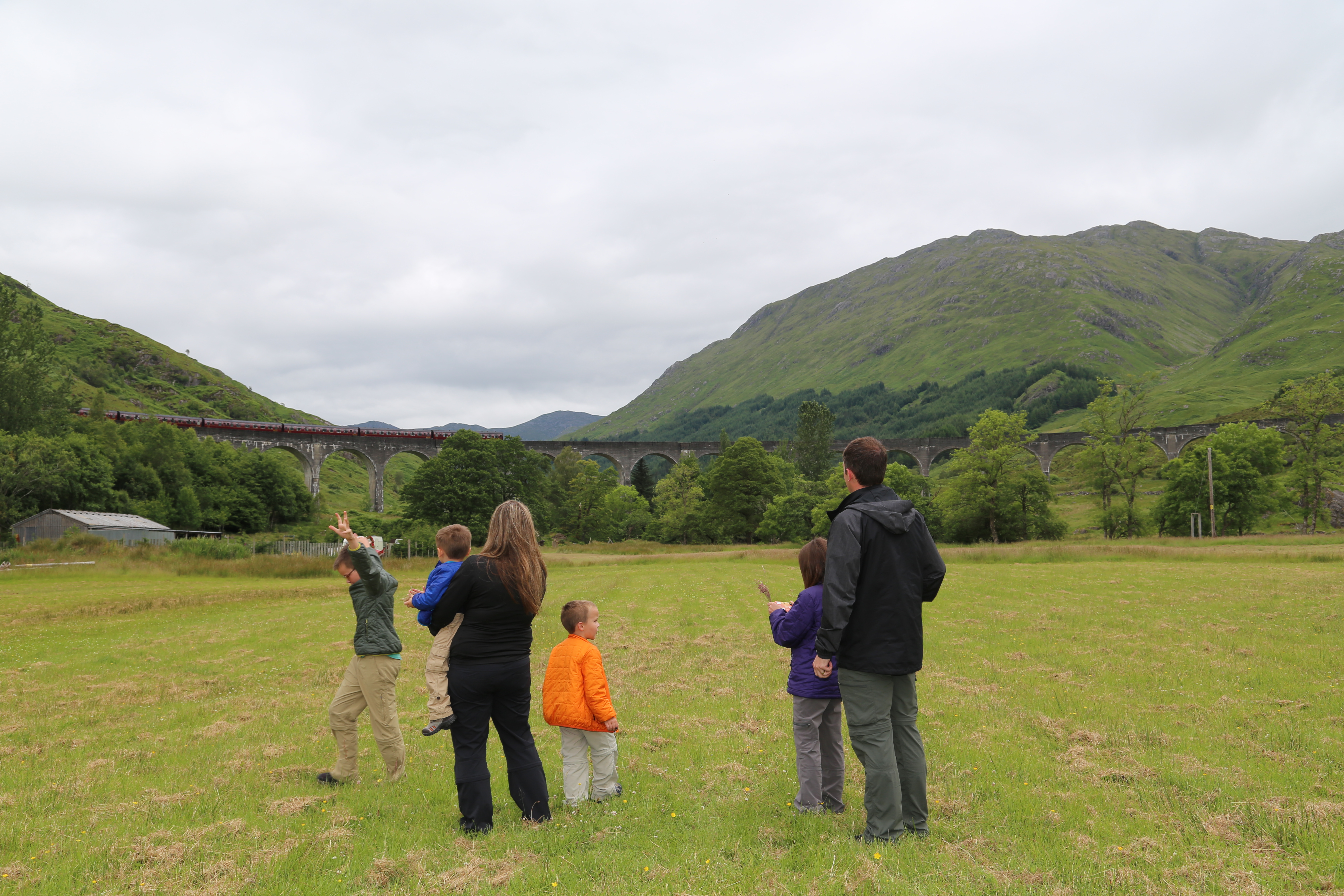 2014 Europe Trip Day 27 - Scotland (Muesli, Hogwarts Express Train (Jacobite Steam Train, Glenfinnan Viaduct), Fort William, Ben Nevis, Highland Bagpiper, Eilean Donan Castle, Isle of Skye, Portree, Old Man of Storr, Kilt Rock, Uig, Quiraing, Peat Fields)